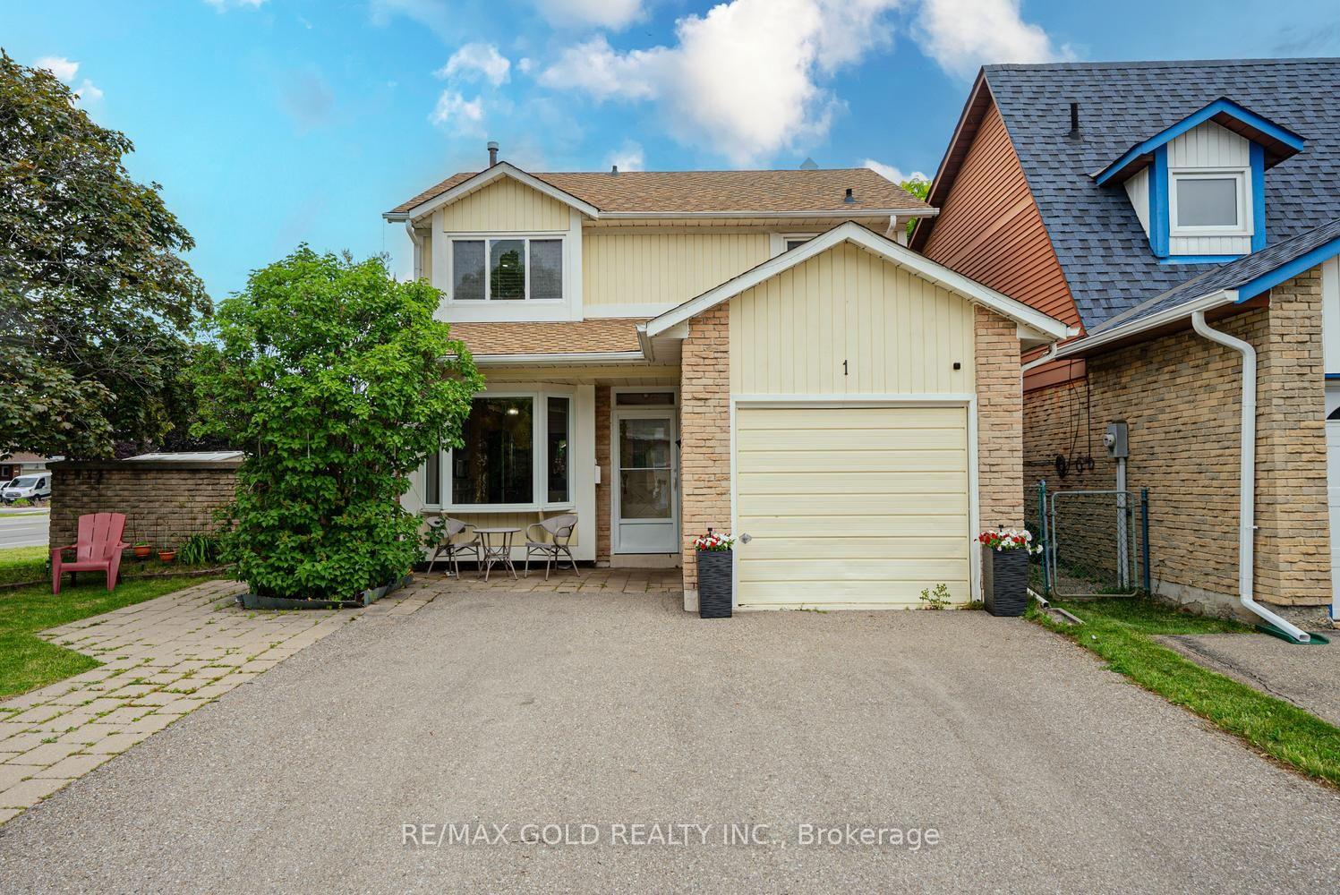 Photo of 1 Wolverton Crescent