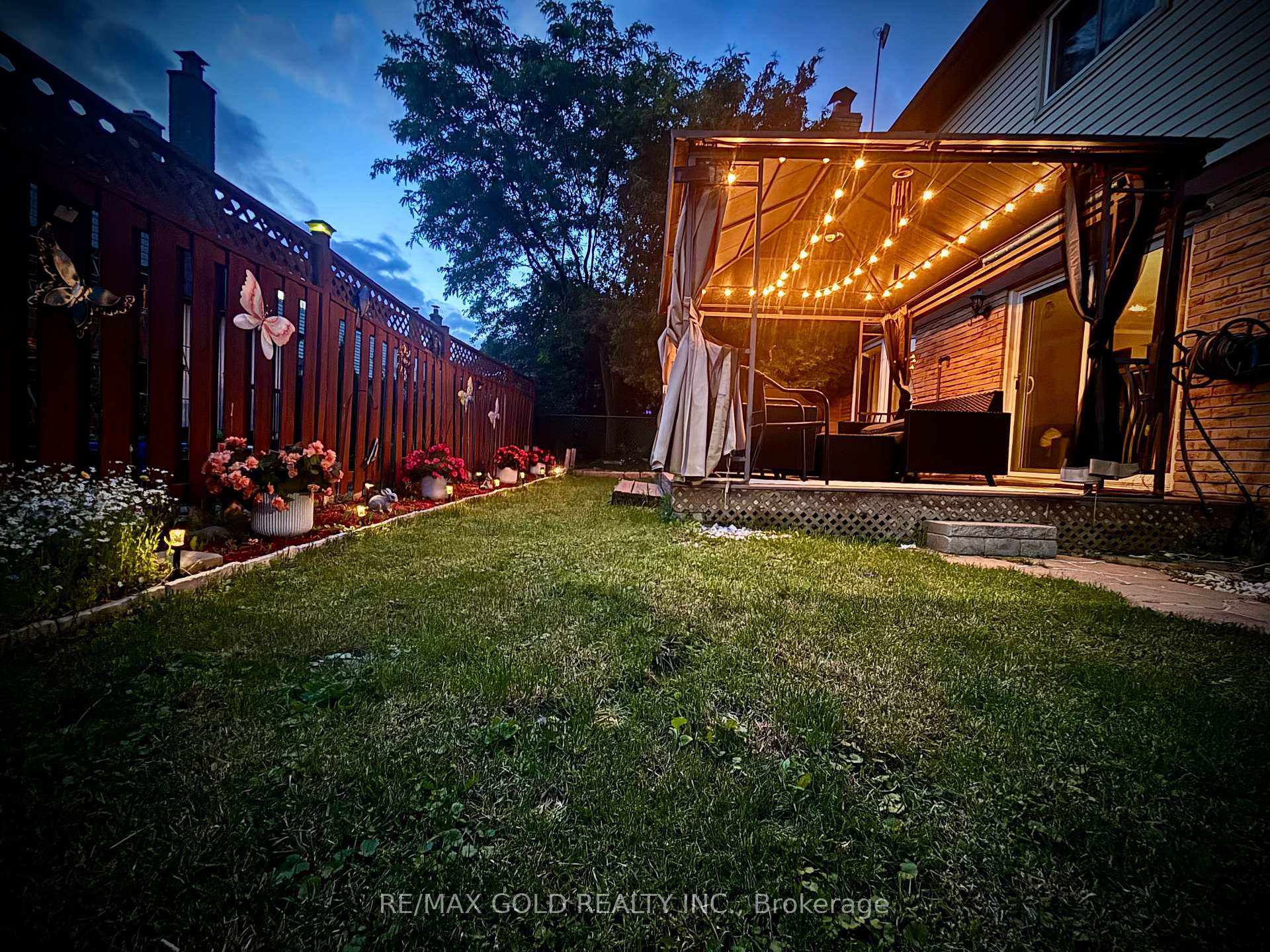 Photo 48 of 1 Wolverton Crescent, Brampton, Central Park — HOMEH