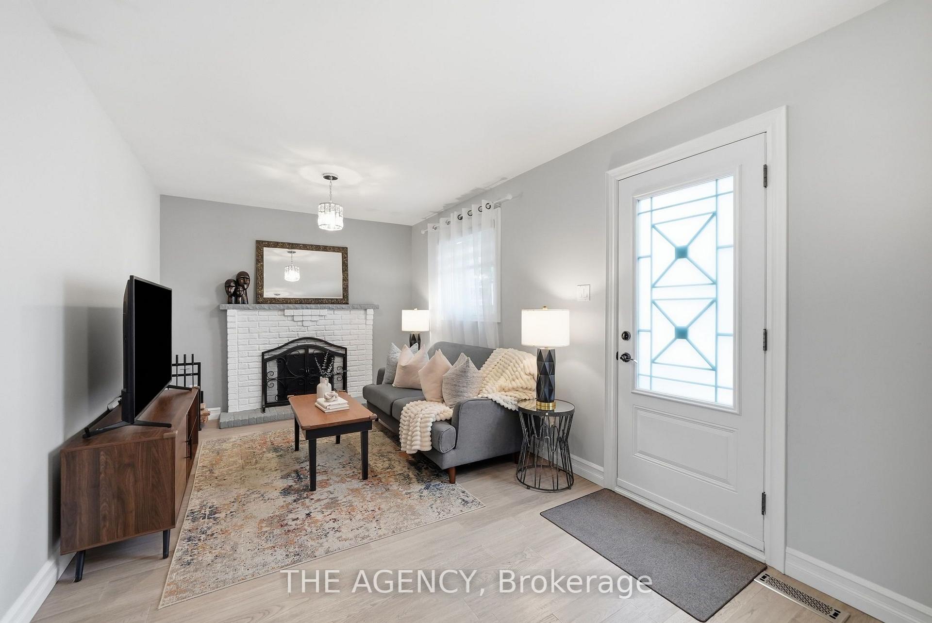 Photo 4 of 24 Jefferson Road, Brampton, Northgate — HOMEH