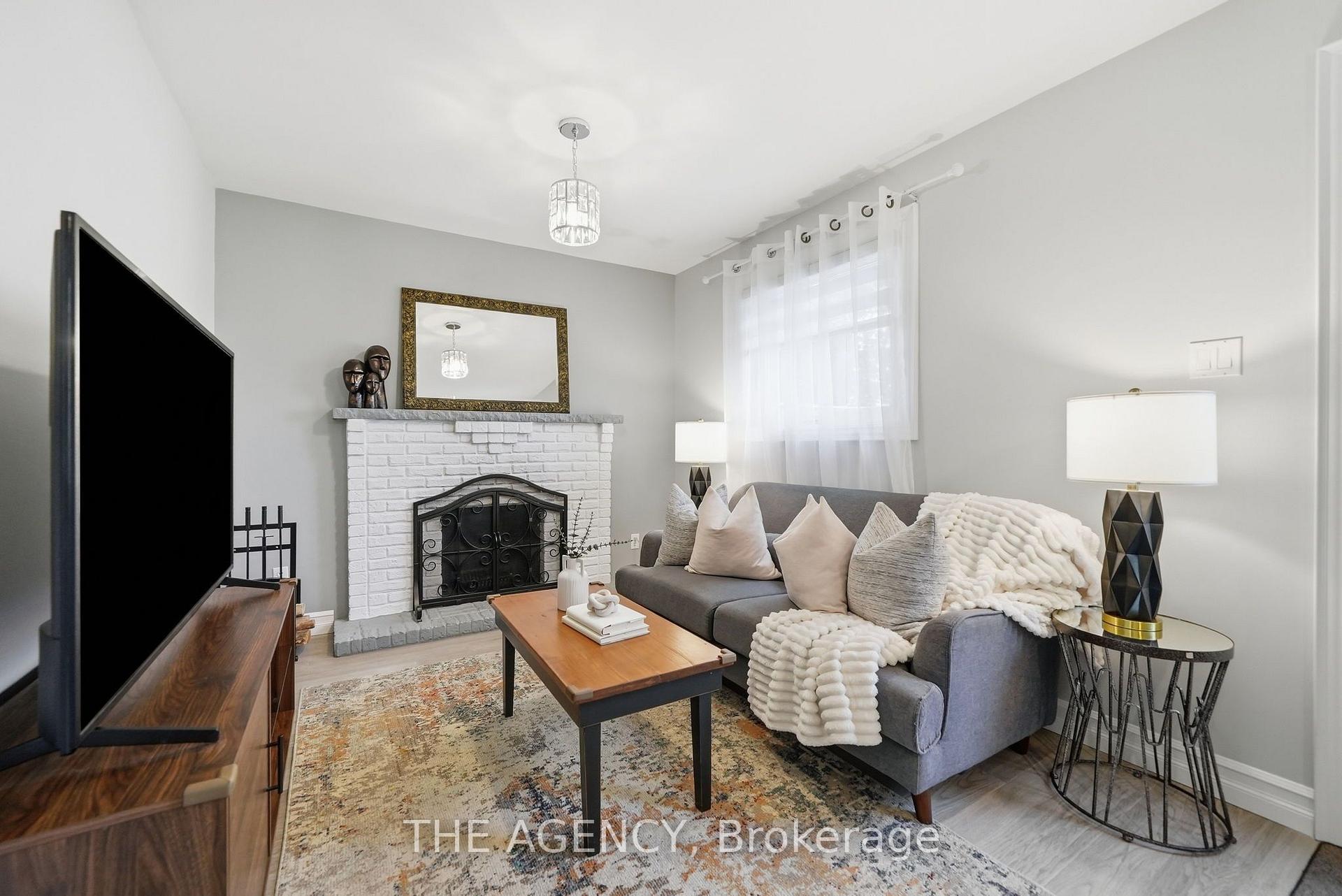 Photo 5 of 24 Jefferson Road, Brampton, Northgate — HOMEH