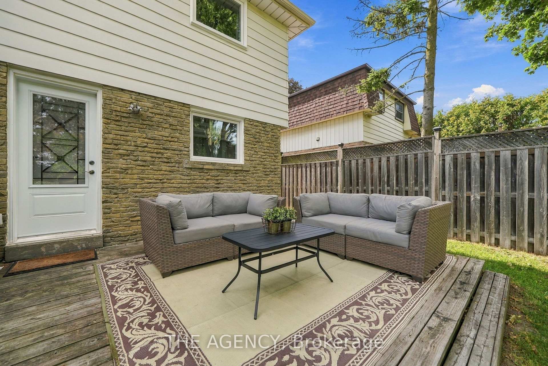 Photo 44 of 24 Jefferson Road, Brampton, Northgate — HOMEH