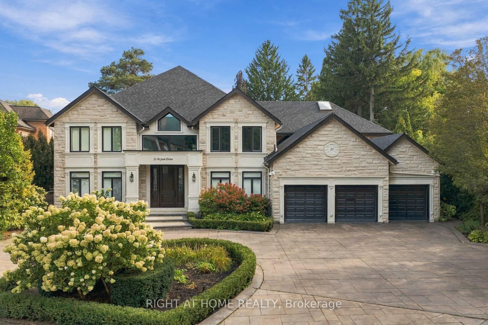 Photo 2 of 23 Bryson Drive, Richmond Hill, South Richvale — HOMEH