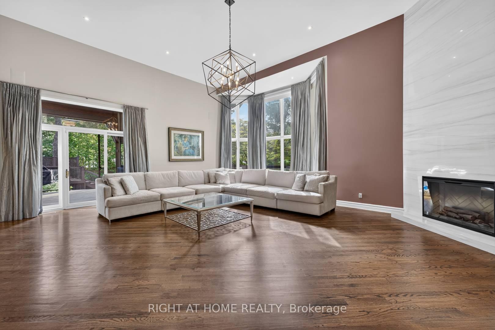 Photo 17 of 23 Bryson Drive, Richmond Hill, South Richvale — HOMEH