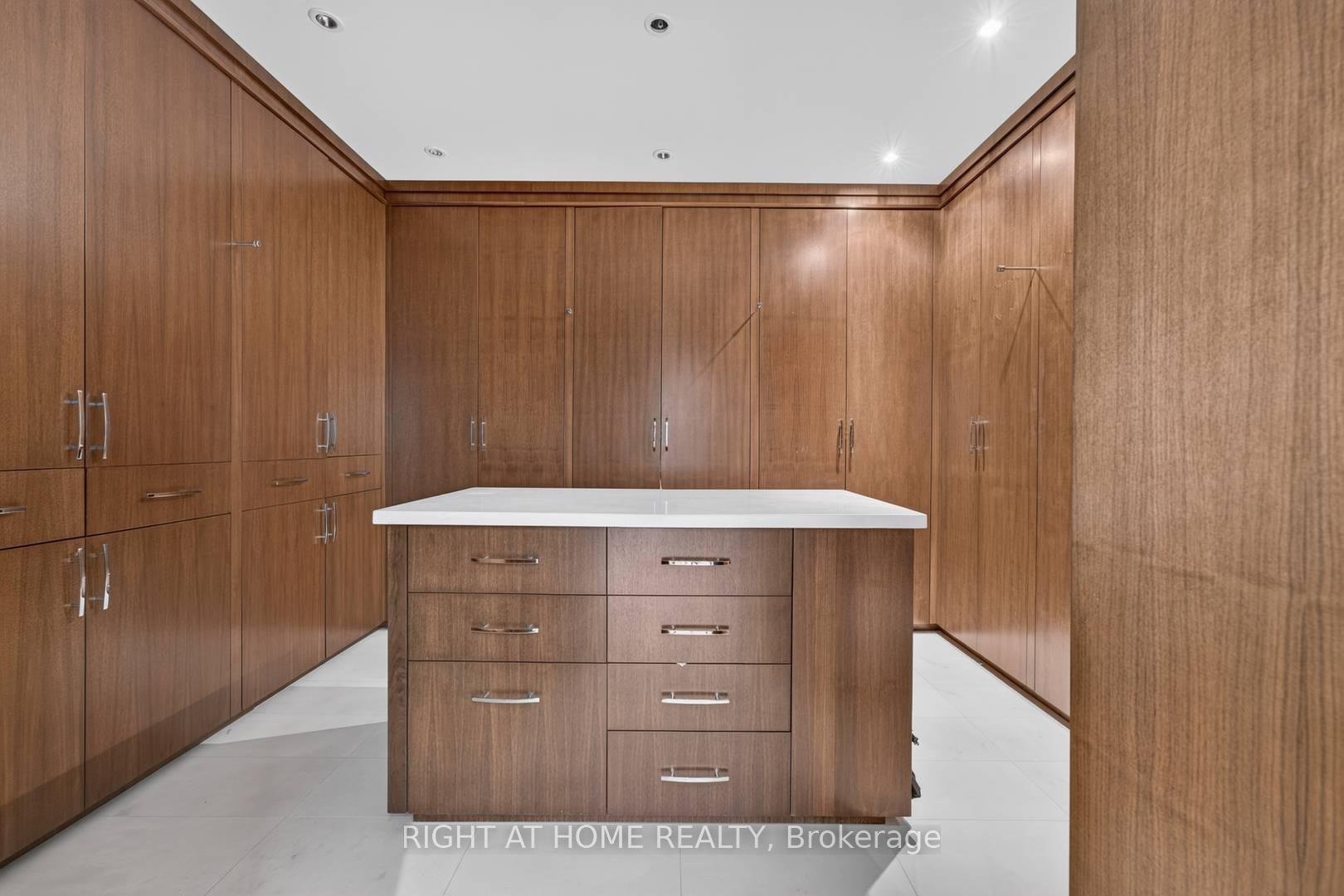 Photo 24 of 23 Bryson Drive, Richmond Hill, South Richvale — HOMEH