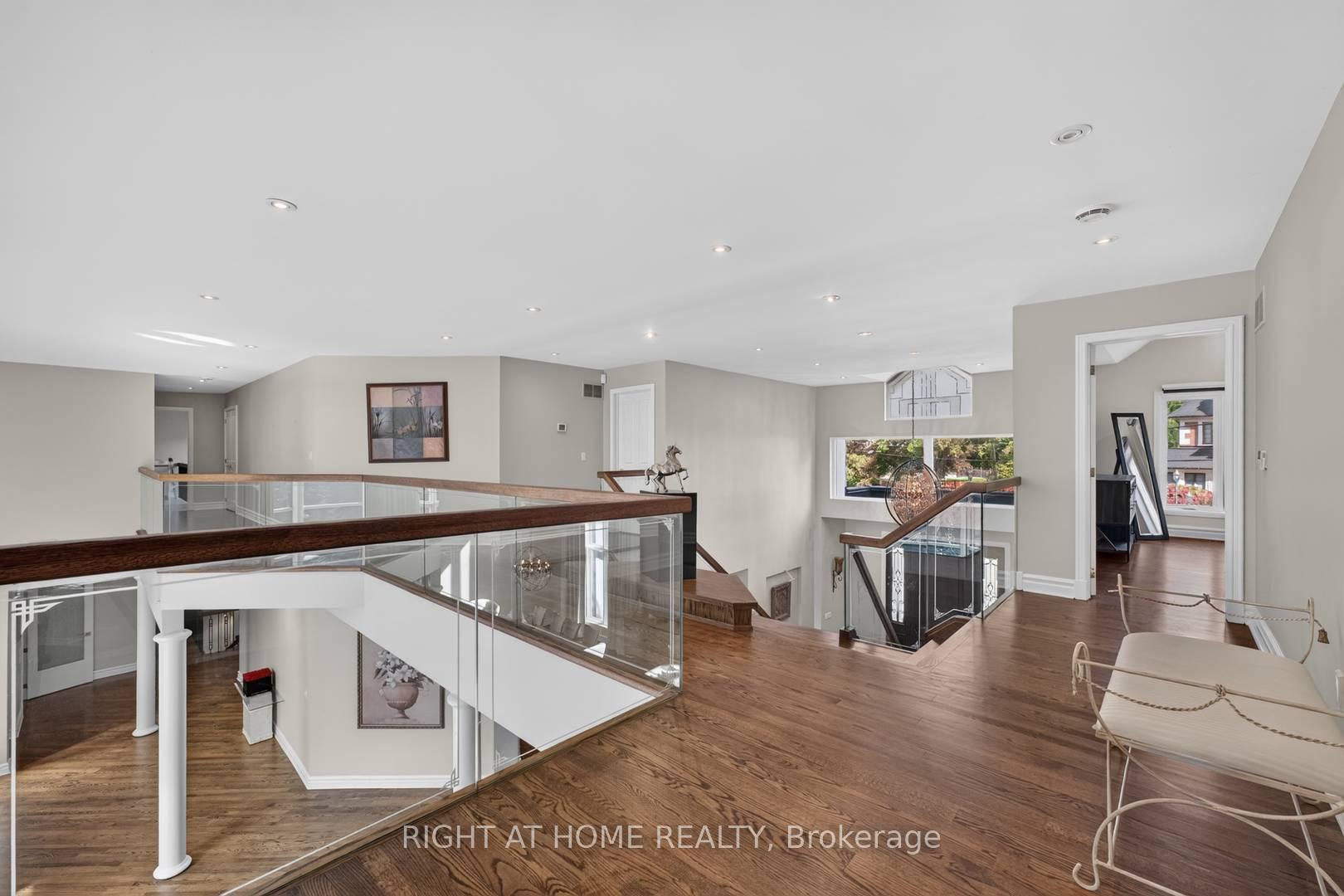 Photo 25 of 23 Bryson Drive, Richmond Hill, South Richvale — HOMEH