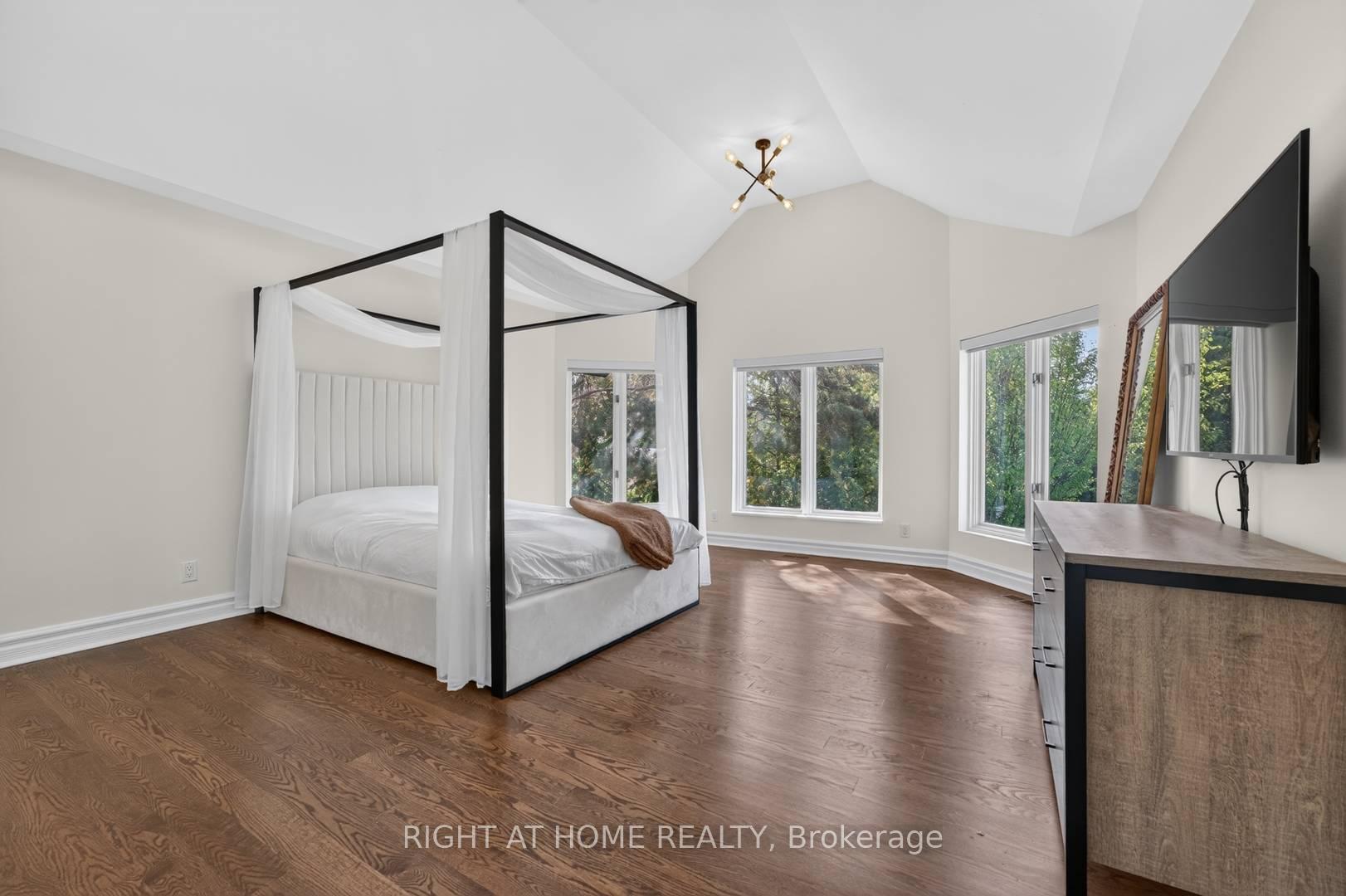 Photo 30 of 23 Bryson Drive, Richmond Hill, South Richvale — HOMEH