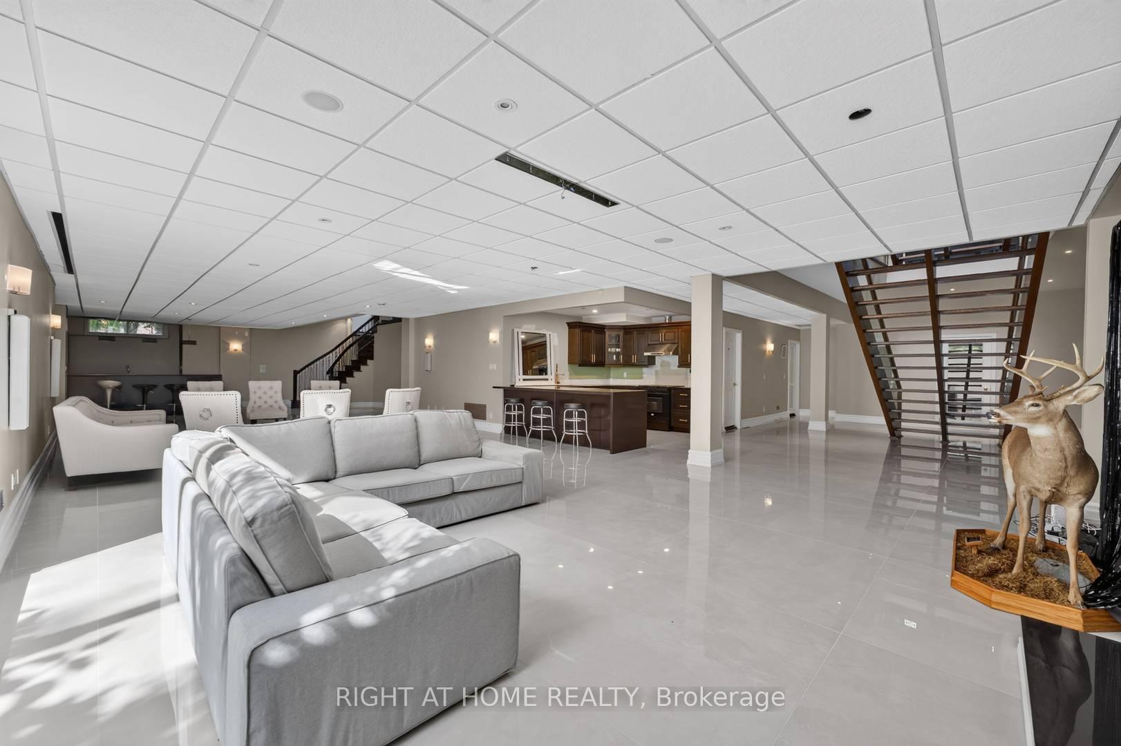 Photo 38 of 23 Bryson Drive, Richmond Hill, South Richvale — HOMEH