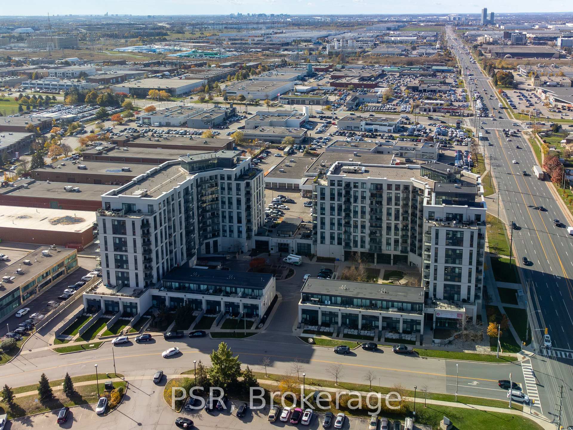 Photo 4 of Unit 715, 24 Woodstream Boulevard, Vaughan, Vaughan Grove — HOMEH