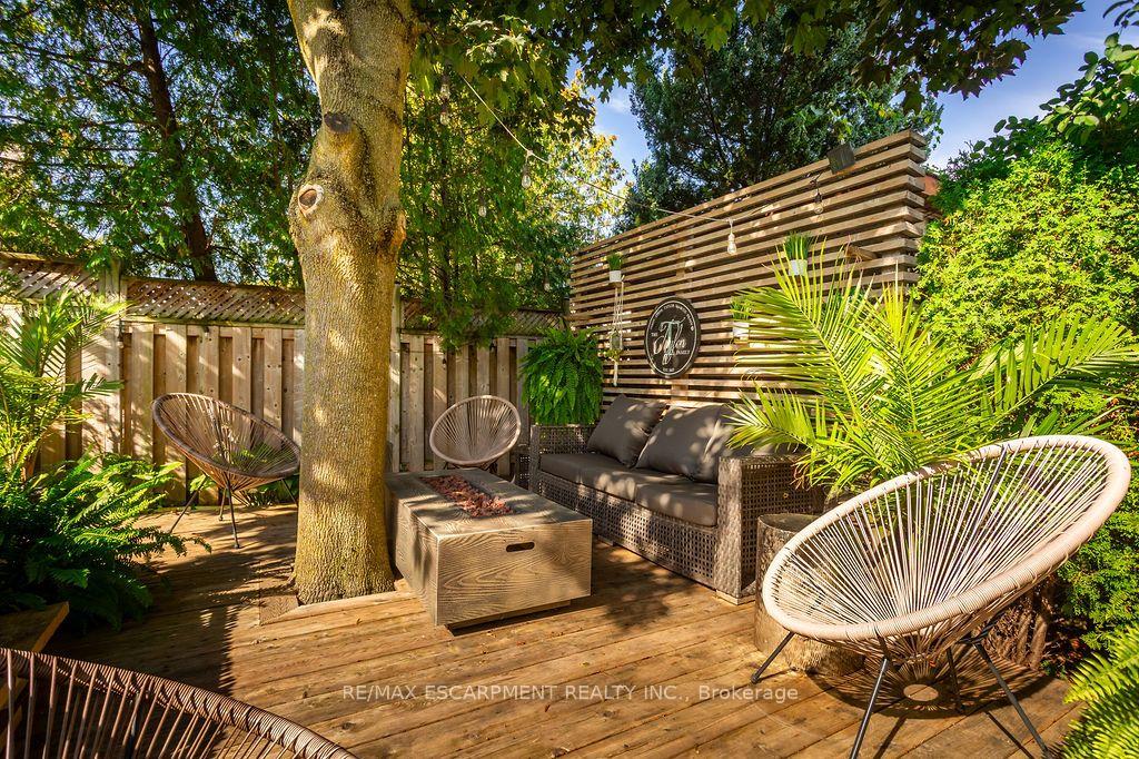Photo 12 of 2473 Woburn Crescent, Oakville, West — HOMEH