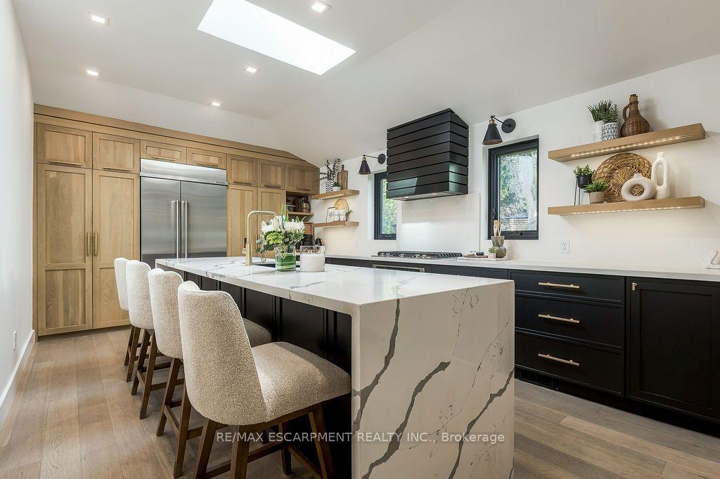 Photo 21 of 2473 Woburn Crescent, Oakville, West — HOMEH