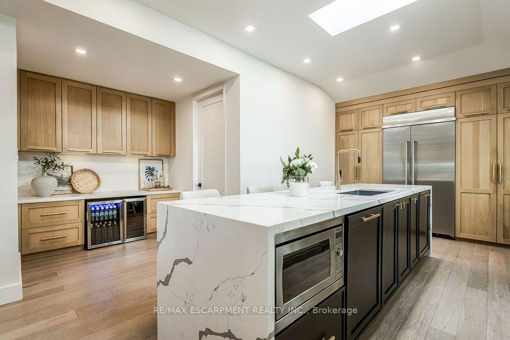 Photo 25 of 2473 Woburn Crescent, Oakville, West — HOMEH