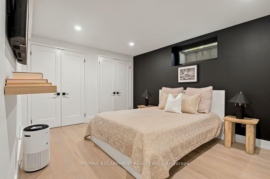 Photo 48 of 2473 Woburn Crescent, Oakville, West — HOMEH