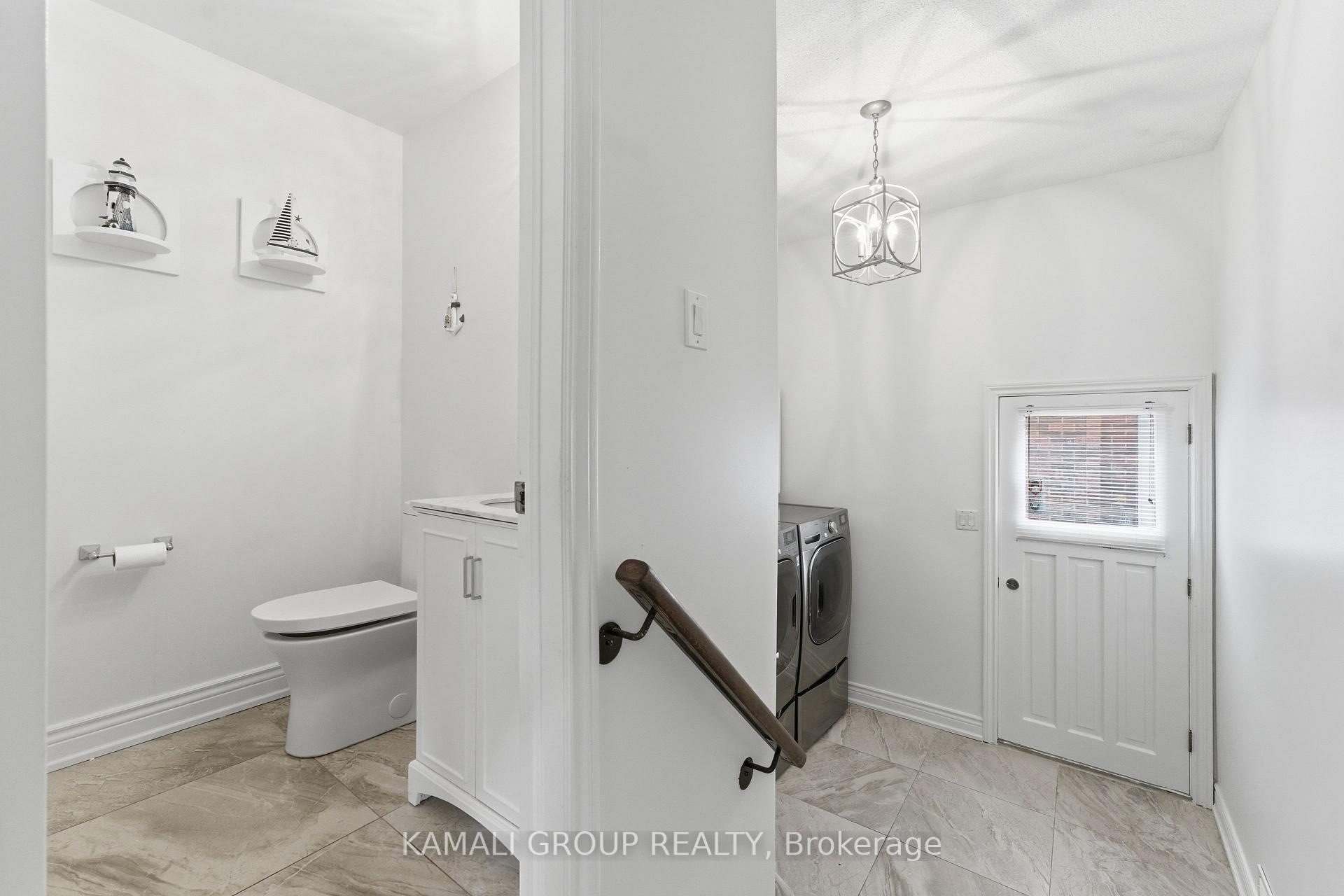 Photo 20 of 108 Killian Road, Vaughan, Maple — HOMEH