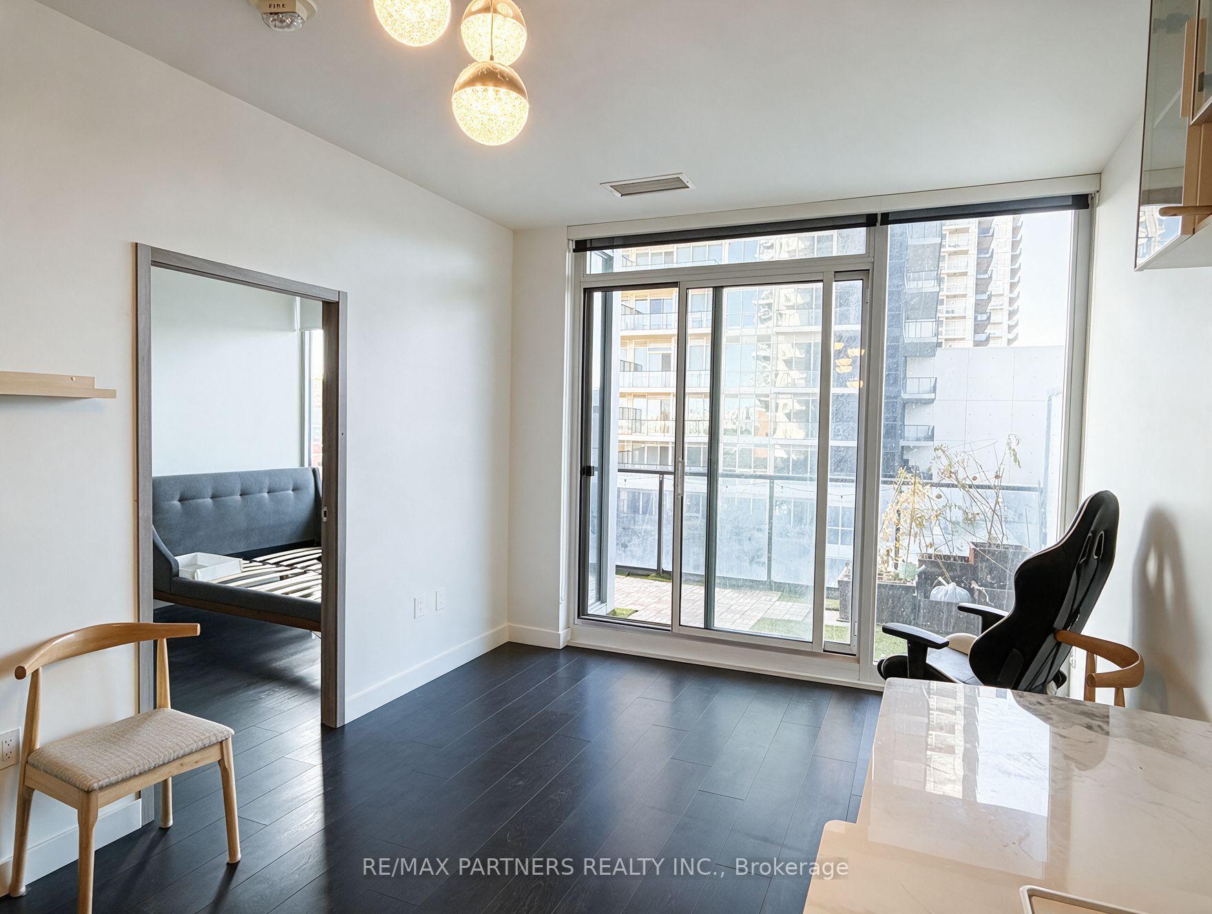 Photo 8 of Unit 505, 95 McMahon Drive, North York, Bayview Village — HOMEH