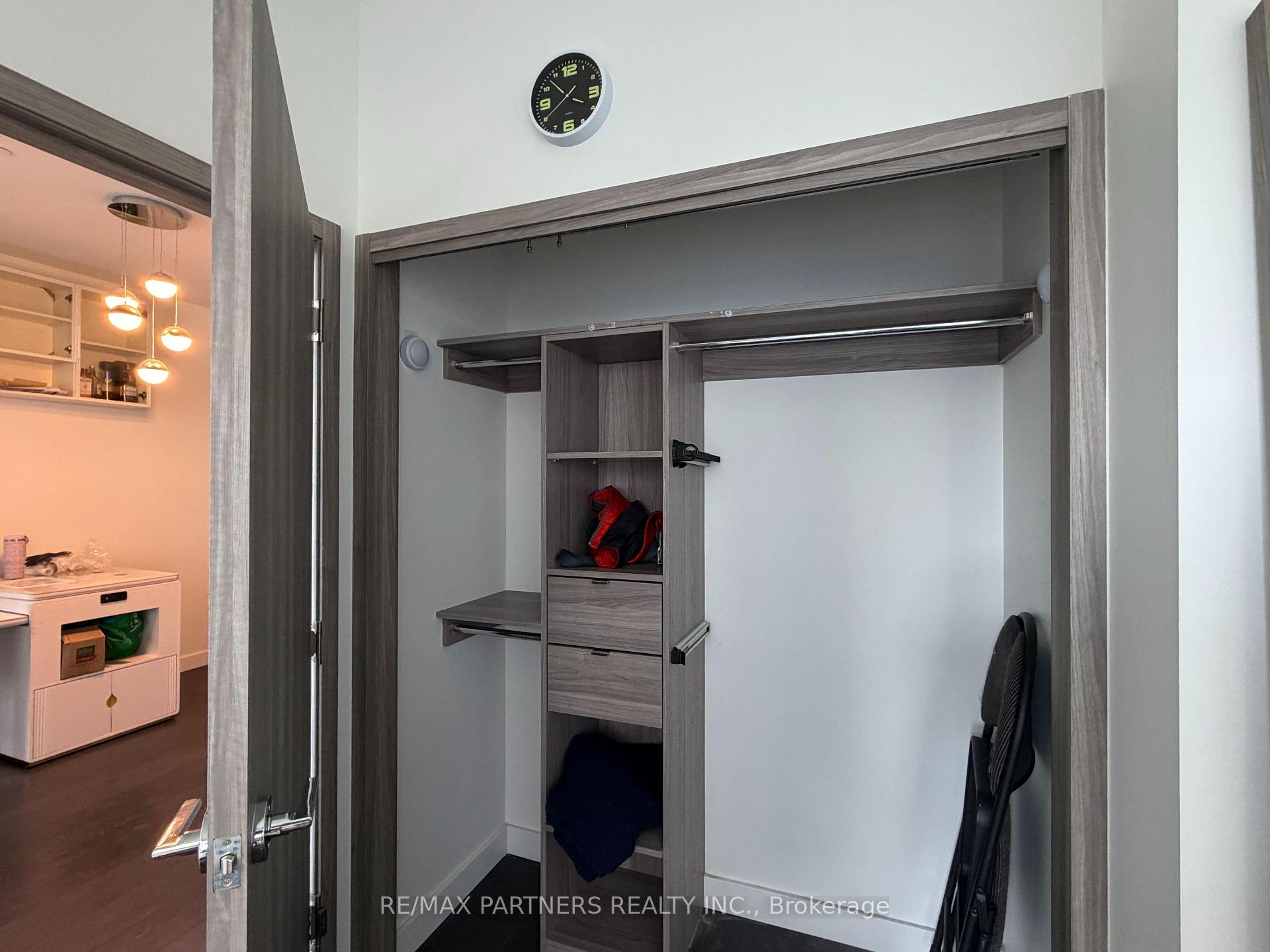 Photo 12 of Unit 505, 95 McMahon Drive, North York, Bayview Village — HOMEH