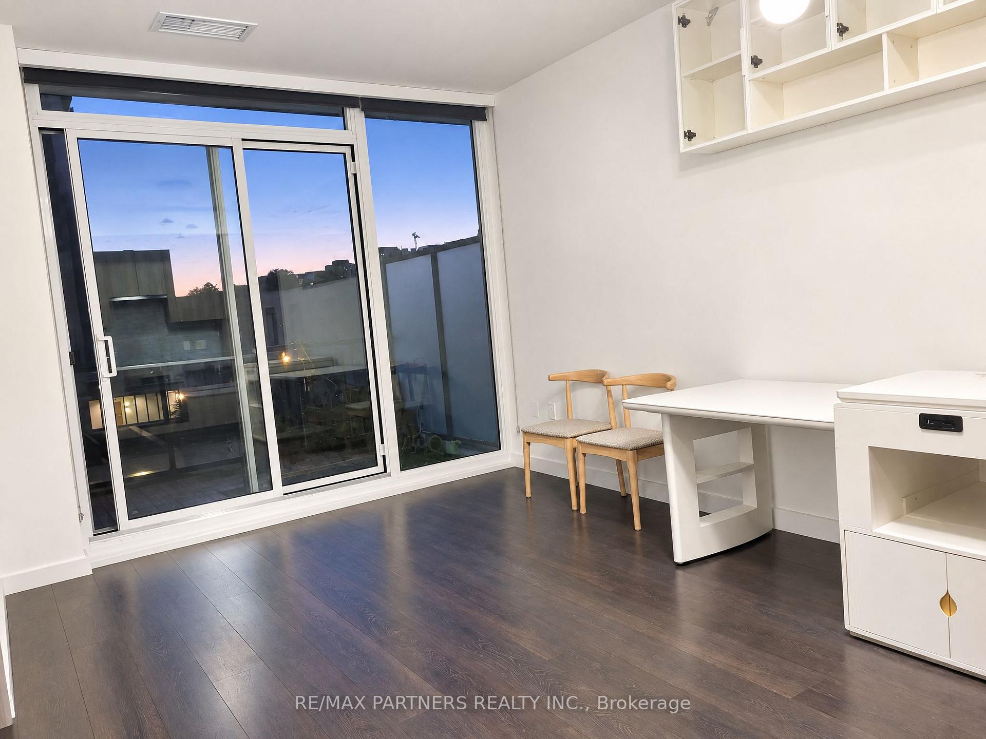 Photo 9 of Unit 505, 95 McMahon Drive, North York, Bayview Village — HOMEH