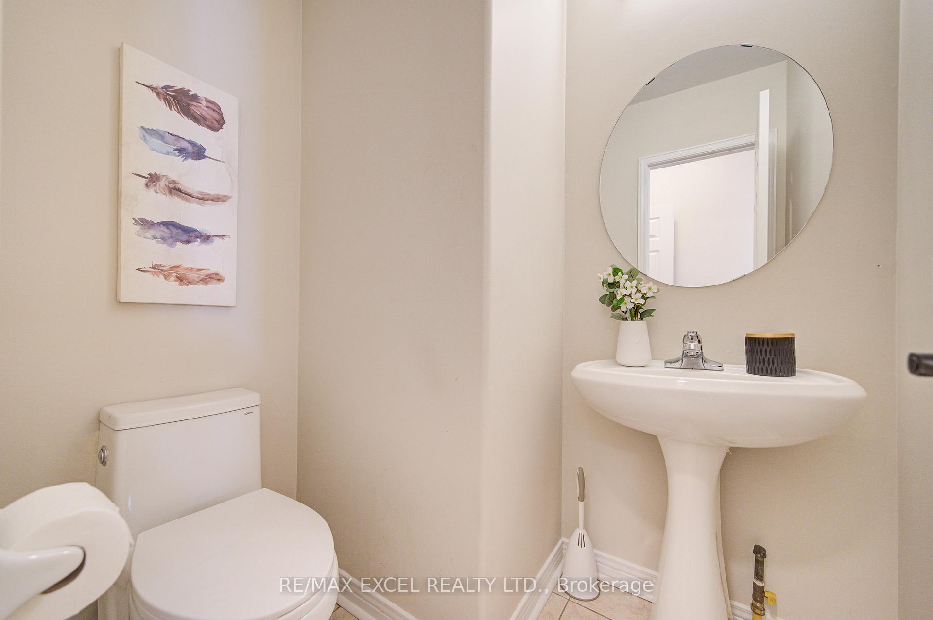 Photo 25 of 8 Hollylane Drive, Markham, Berczy — HOMEH