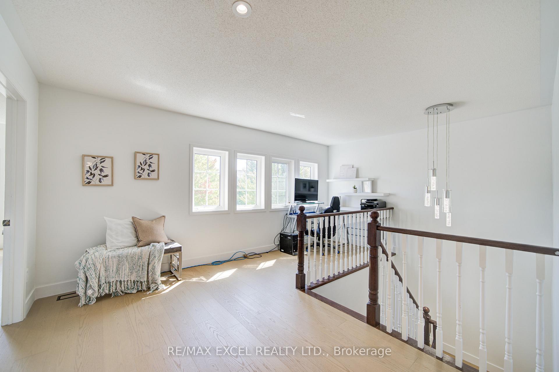 Photo 27 of 8 Hollylane Drive, Markham, Berczy — HOMEH