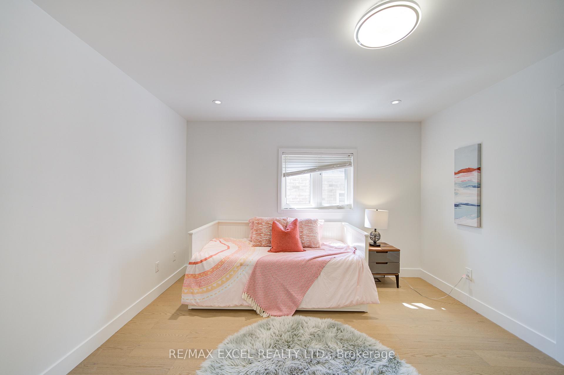 Photo 31 of 8 Hollylane Drive, Markham, Berczy — HOMEH