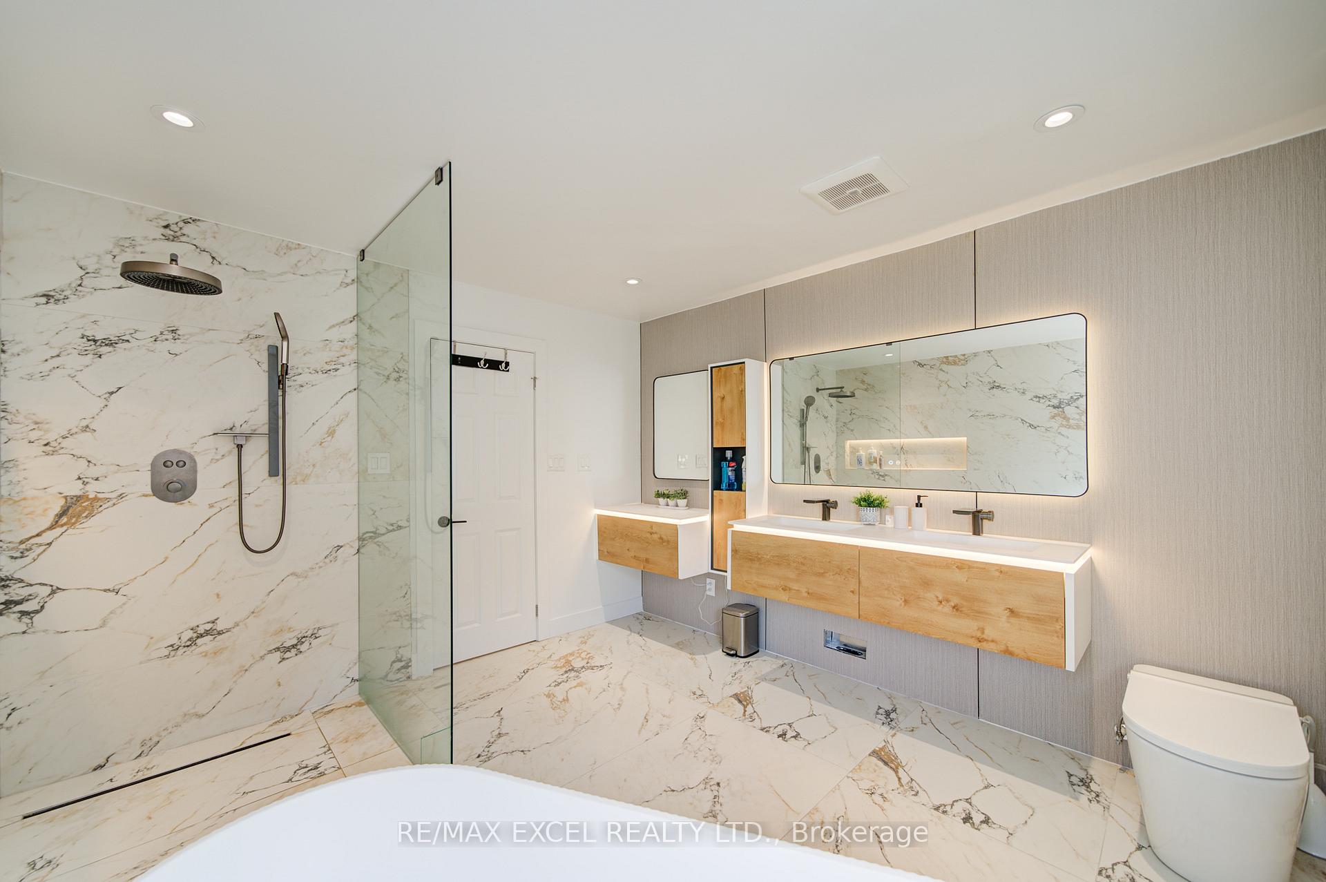 Photo 45 of 8 Hollylane Drive, Markham, Berczy — HOMEH