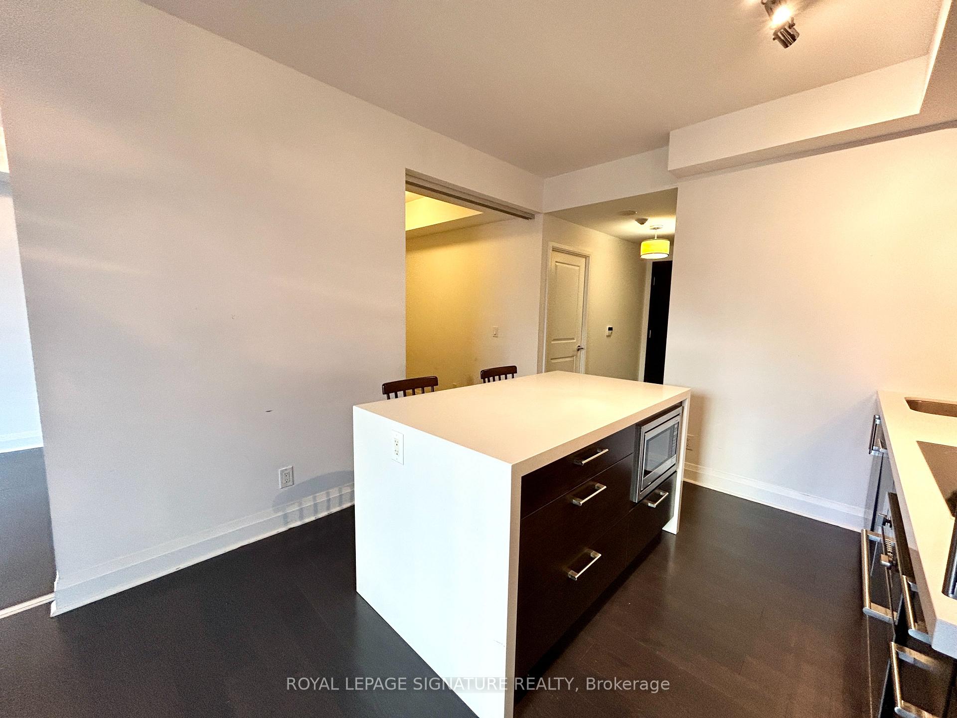 Photo 4 of Unit 508, 65 St Mary Street, Toronto, Bay Street Corridor — HOMEH