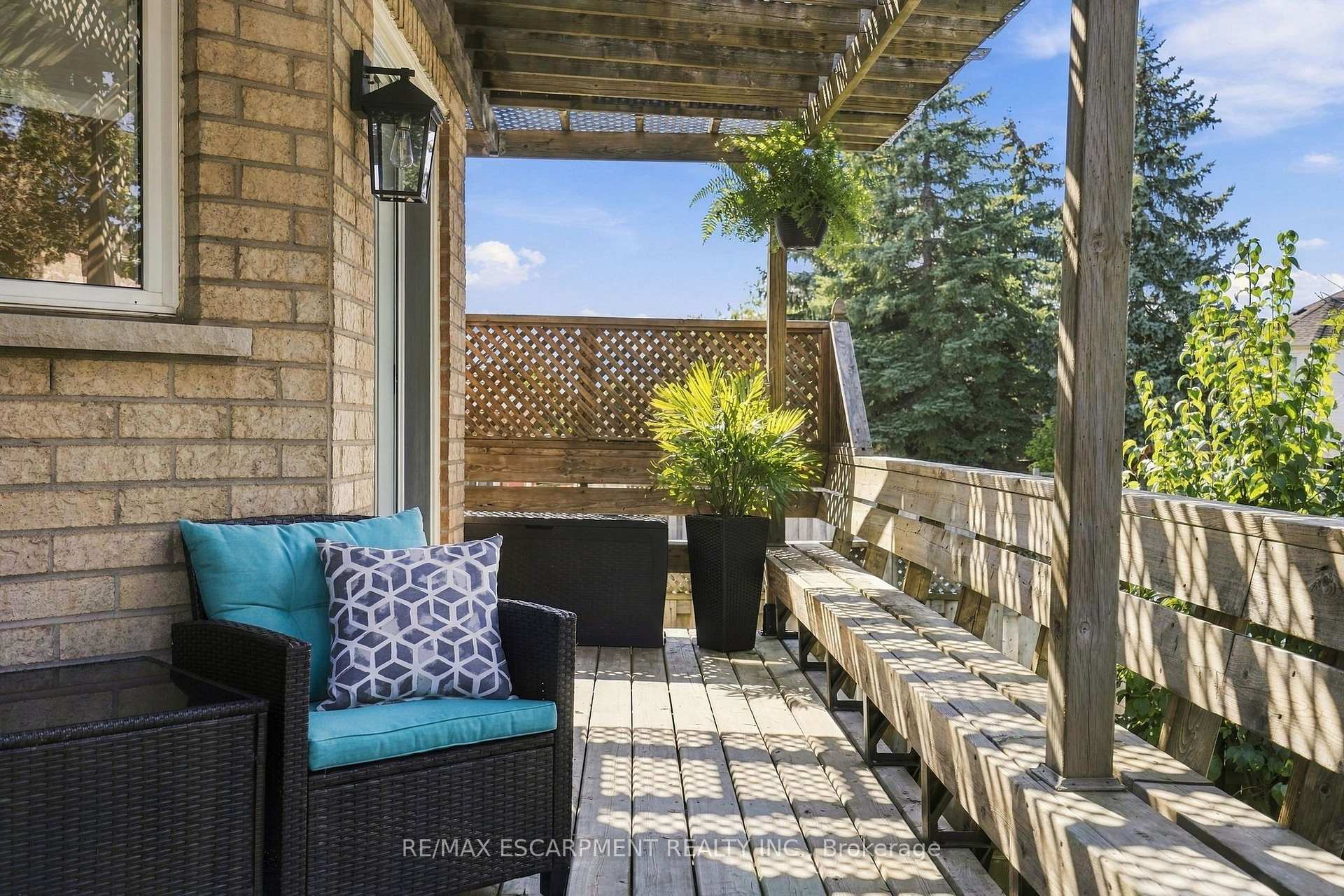 Photo 40 of 15 Dalrymple Drive, Hamilton, Waterdown — HOMEH