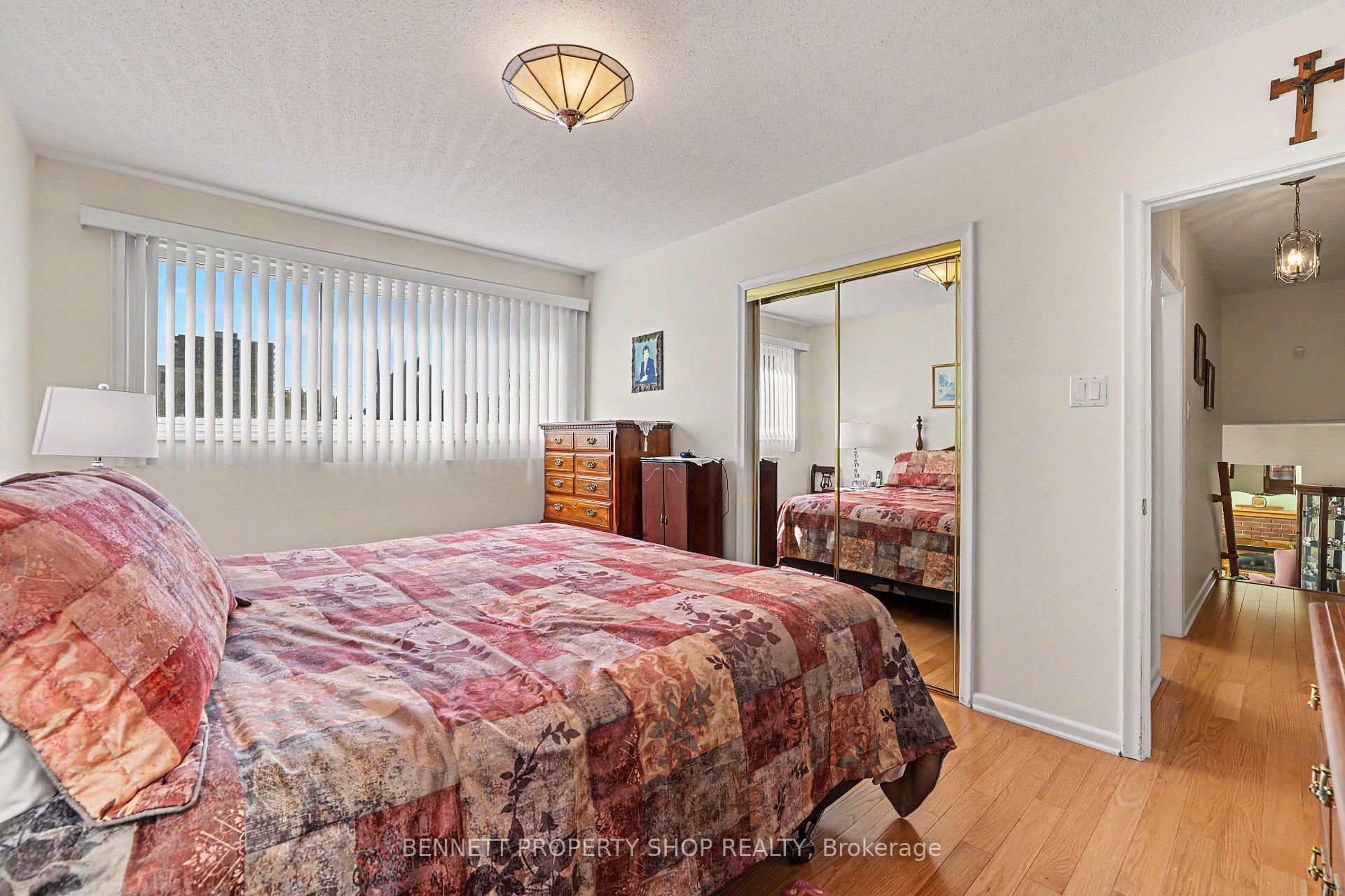 Photo 9 of 1817 Gilbert Avenue, Ottawa, Bel Air Heights — HOMEH