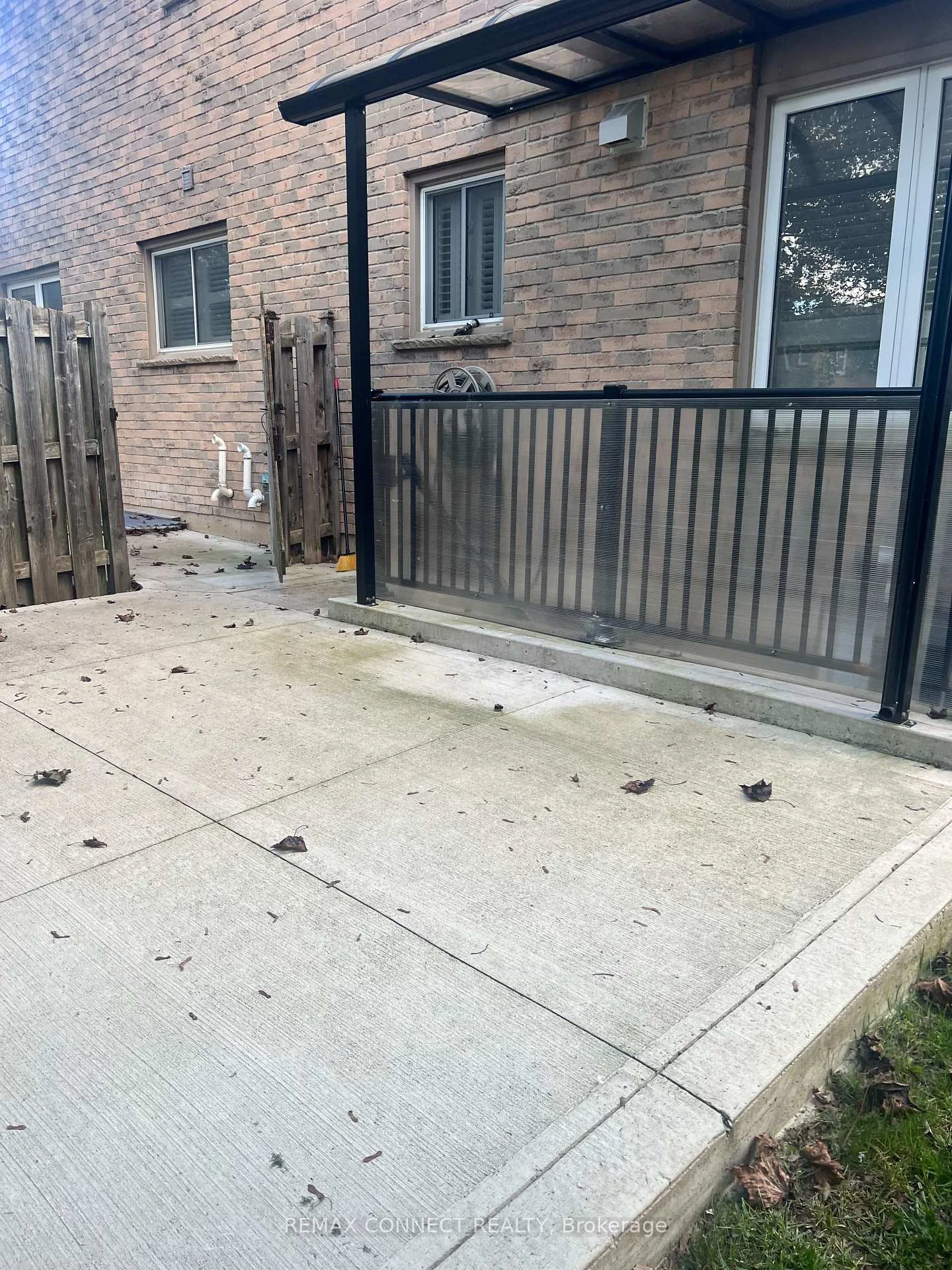 Photo 18 of Unit BSMT, 118 Ribblesdale Drive, Whitby, Pringle Creek — HOMEH