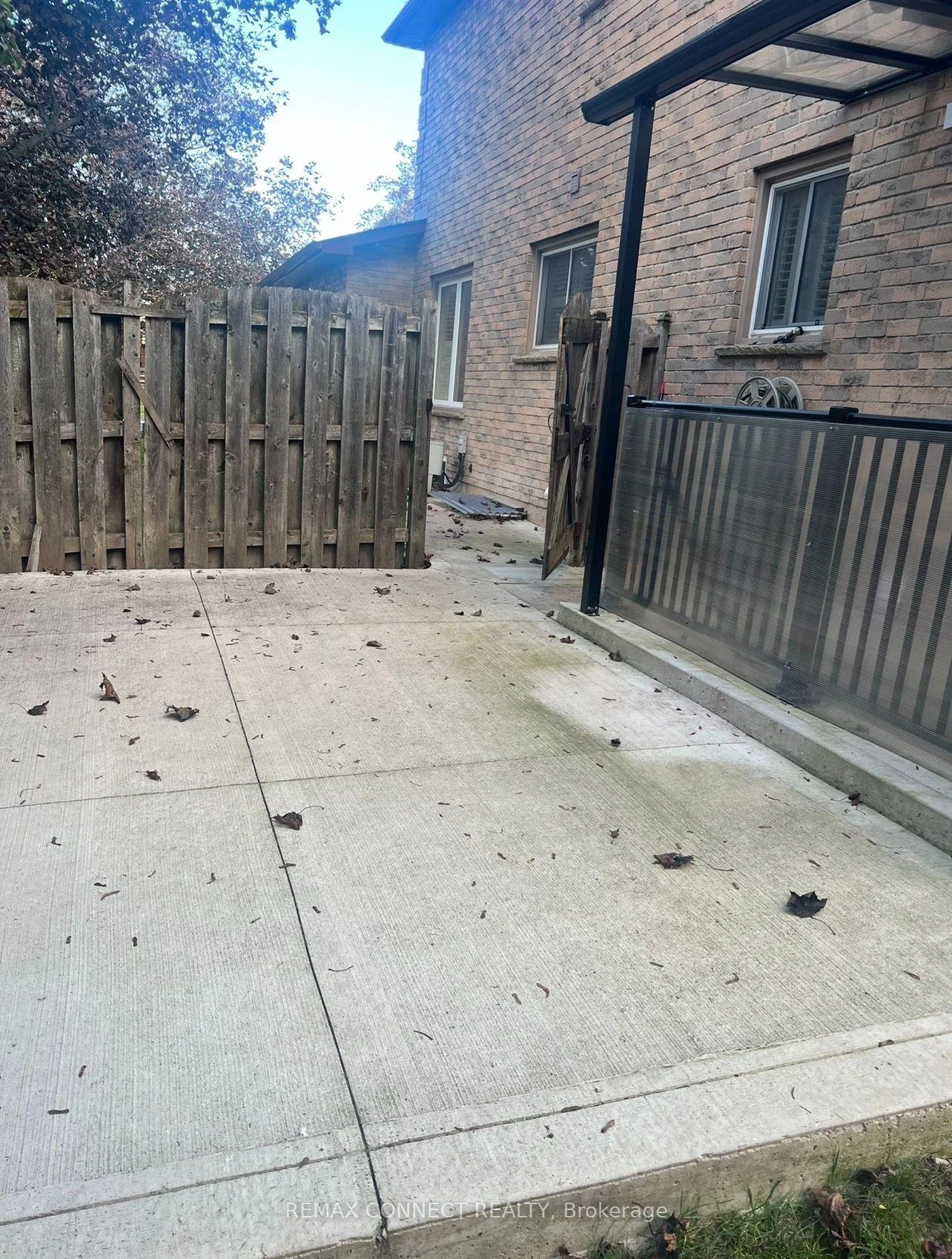 Photo 24 of Unit BSMT, 118 Ribblesdale Drive, Whitby, Pringle Creek — HOMEH