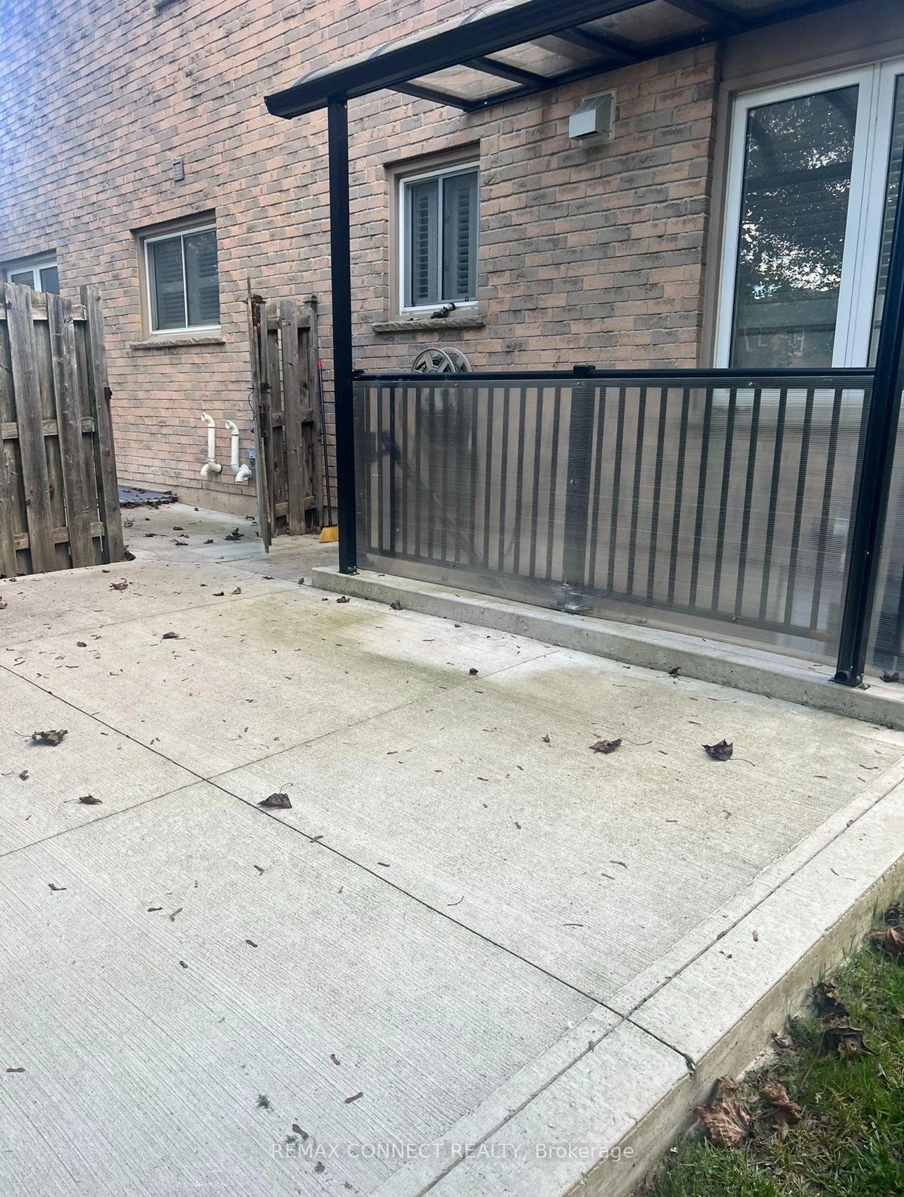 Photo 22 of Unit BSMT, 118 Ribblesdale Drive, Whitby, Pringle Creek — HOMEH