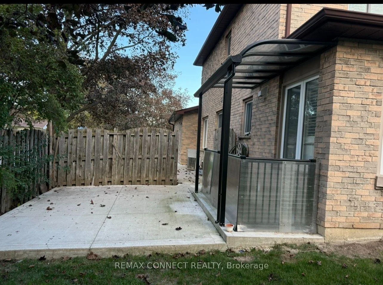 Photo 19 of Unit BSMT, 118 Ribblesdale Drive, Whitby, Pringle Creek — HOMEH