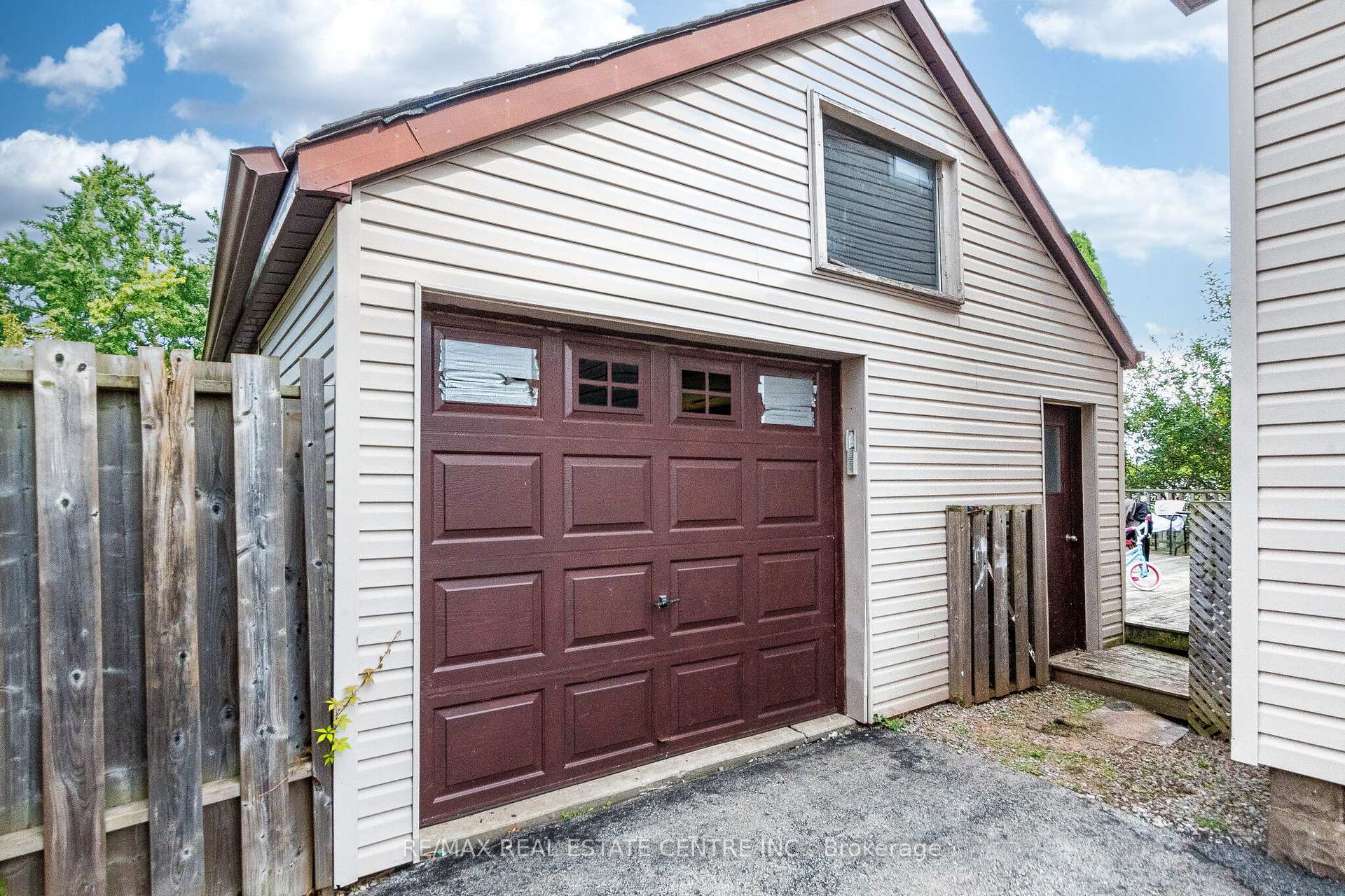 Photo 4 of 1423 Sixth Line, Oakville, College Park — HOMEH
