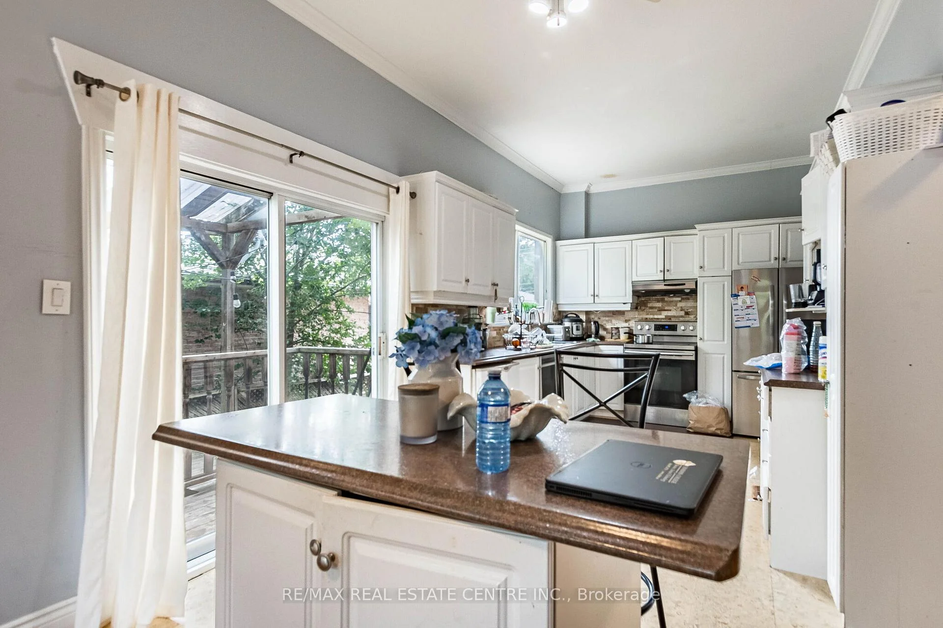 Photo 11 of 1423 Sixth Line, Oakville, College Park — HOMEH