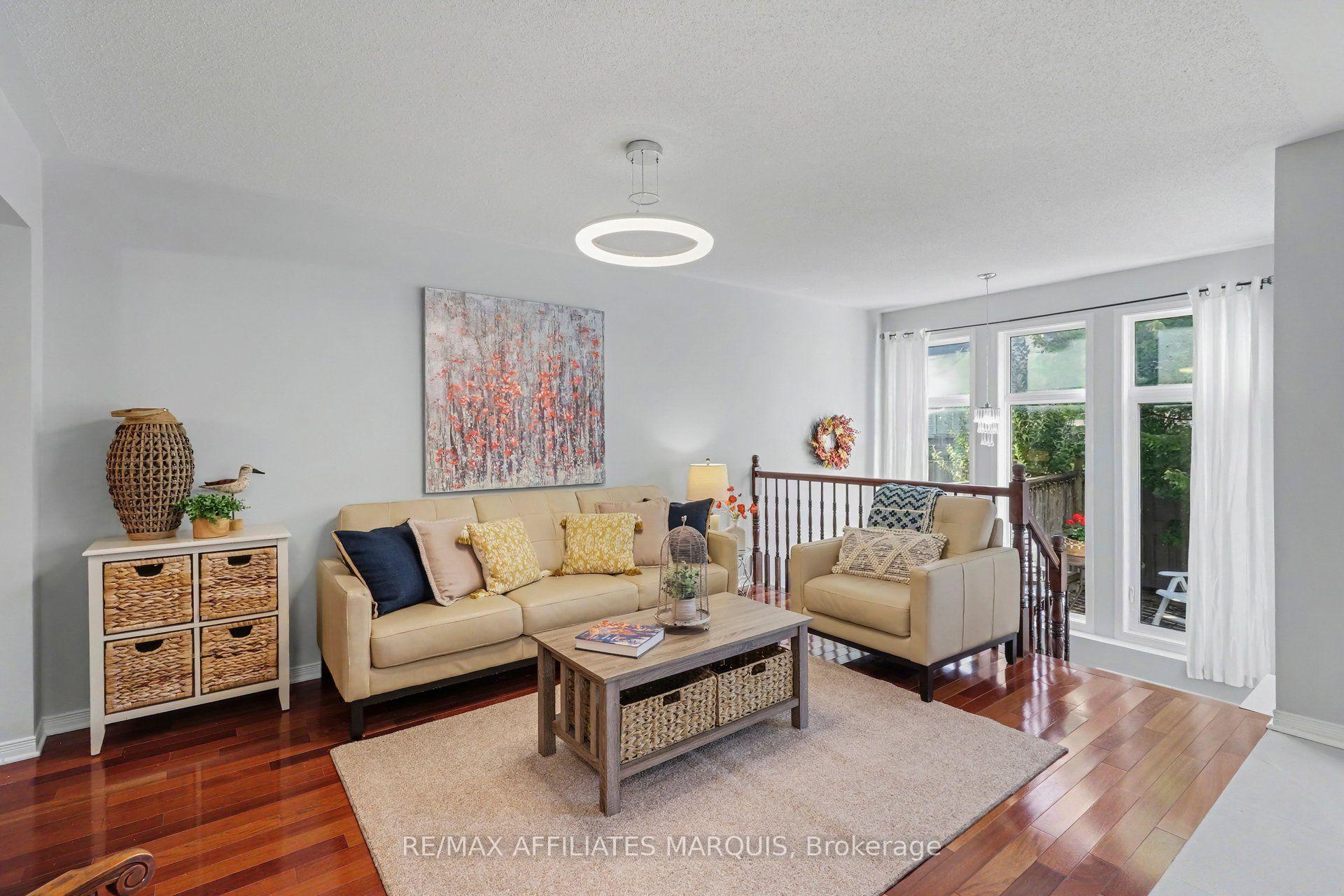 Photo 10 of 160 Deercroft Avenue, Ottawa, Barrhaven - Longfields — HOMEH