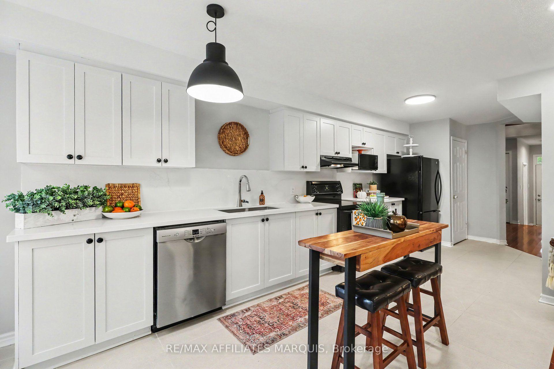 Photo 16 of 160 Deercroft Avenue, Ottawa, Barrhaven - Longfields — HOMEH