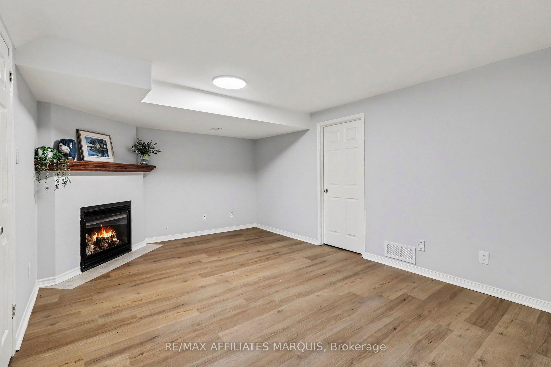 Photo 26 of 160 Deercroft Avenue, Ottawa, Barrhaven - Longfields — HOMEH