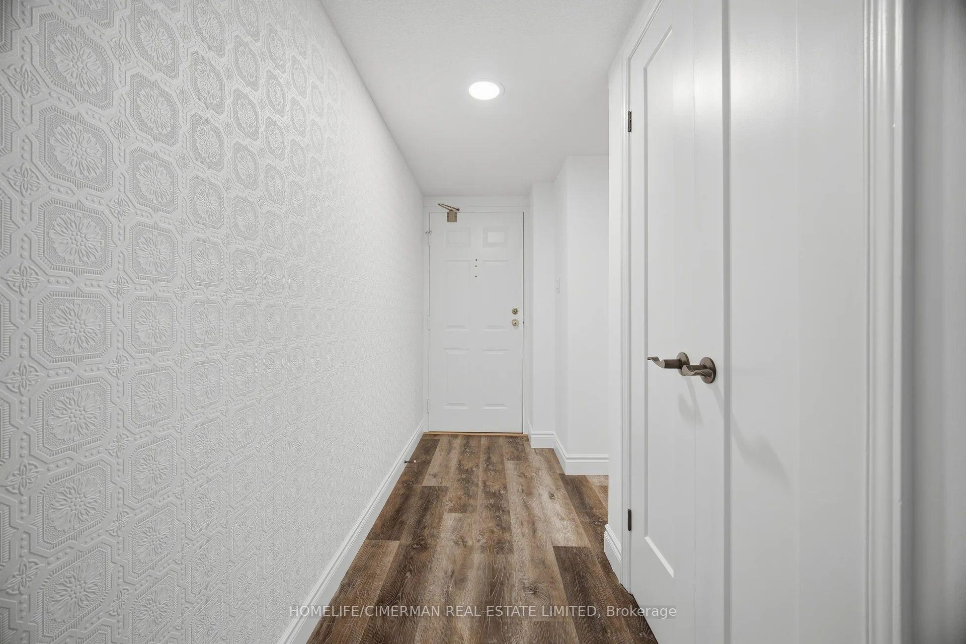 Photo 5 of Unit 320, 150 Wilson Street W, Hamilton, Ancaster — HOMEH