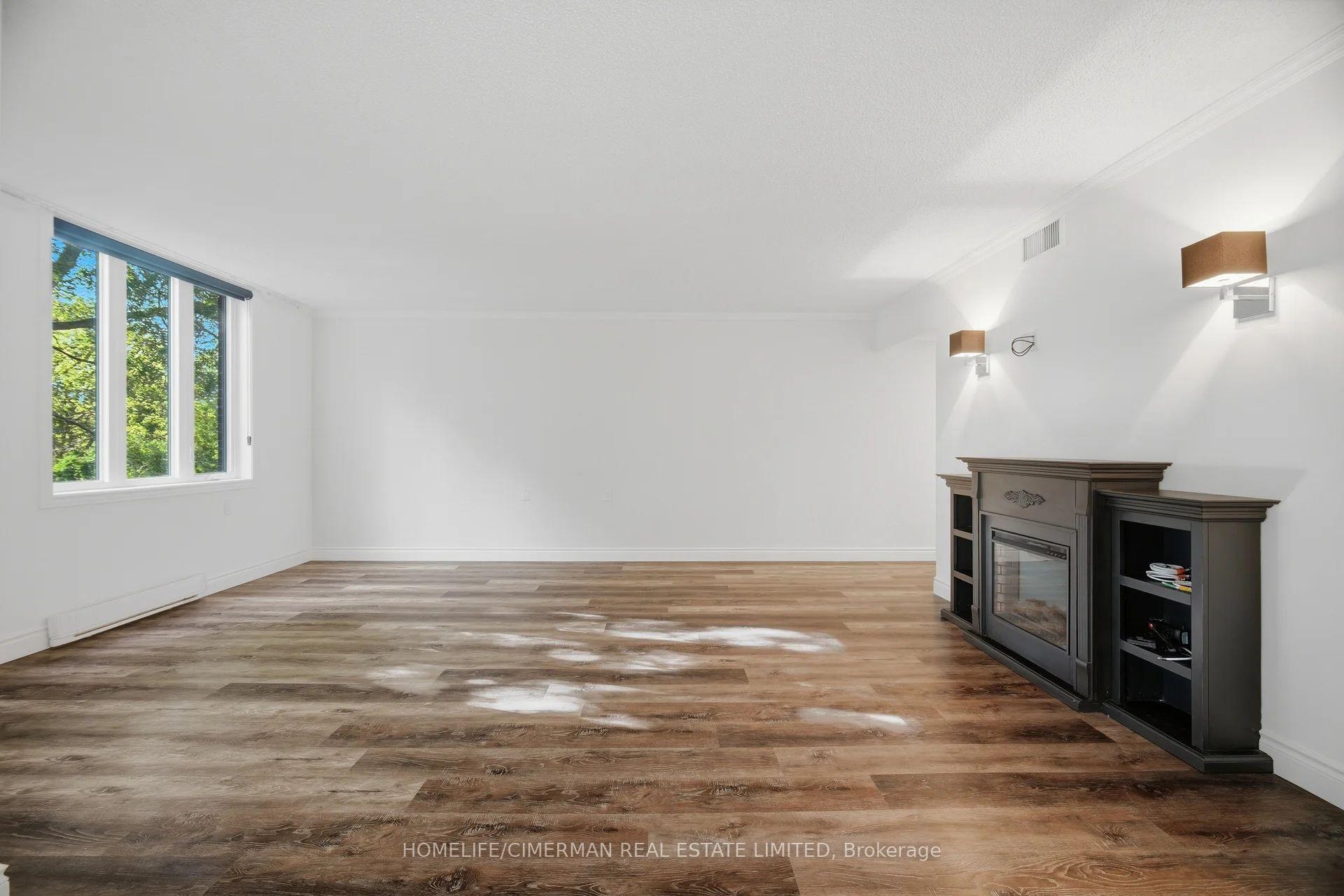 Photo 8 of Unit 320, 150 Wilson Street W, Hamilton, Ancaster — HOMEH