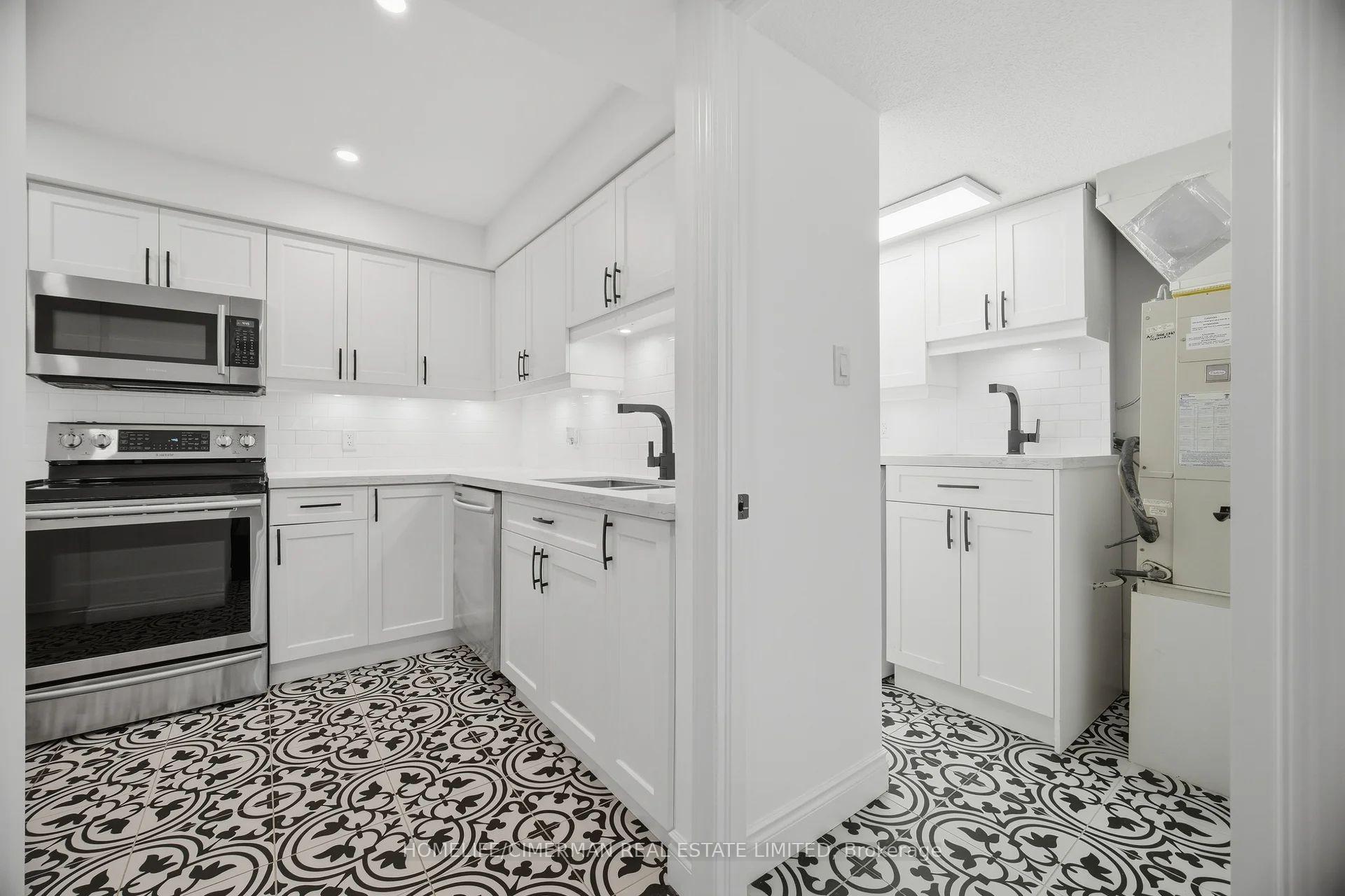 Photo 20 of Unit 320, 150 Wilson Street W, Hamilton, Ancaster — HOMEH