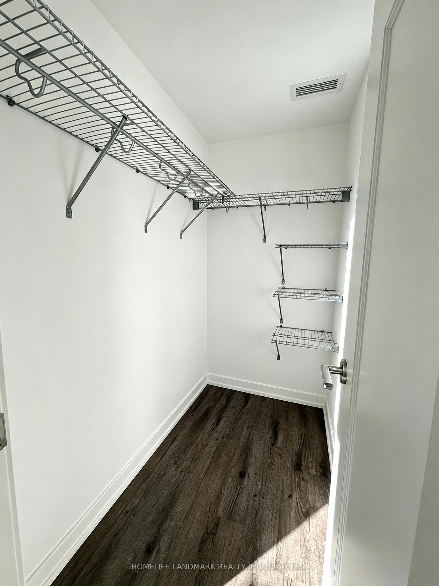 Photo 9 of Unit 2002, 21 Meadowdale Road, Vaughan, Vaughan Corporate Centre — HOMEH