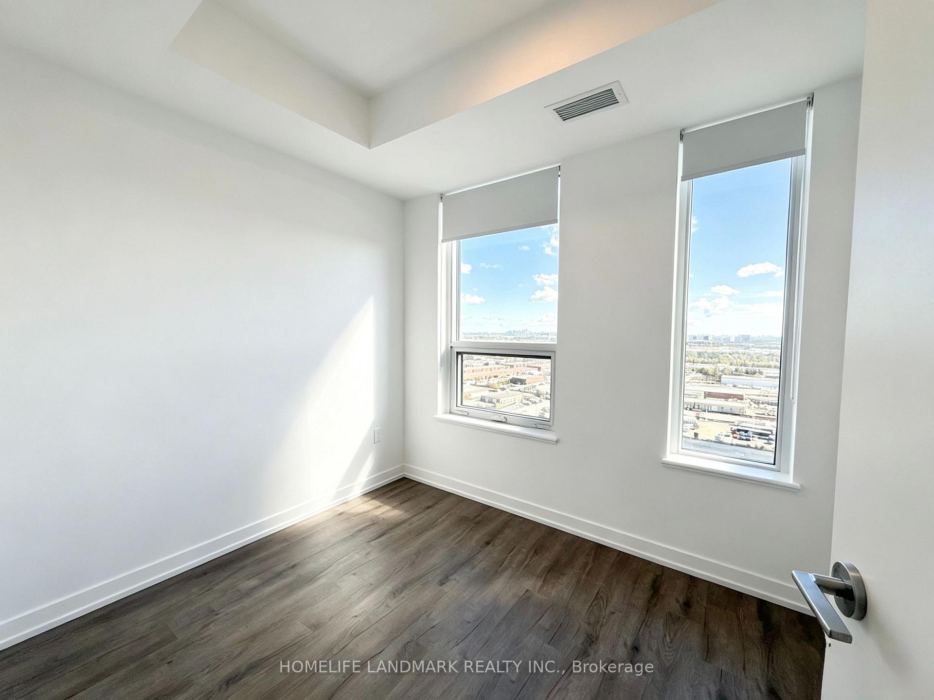 Photo 11 of Unit 2002, 21 Meadowdale Road, Vaughan, Vaughan Corporate Centre — HOMEH