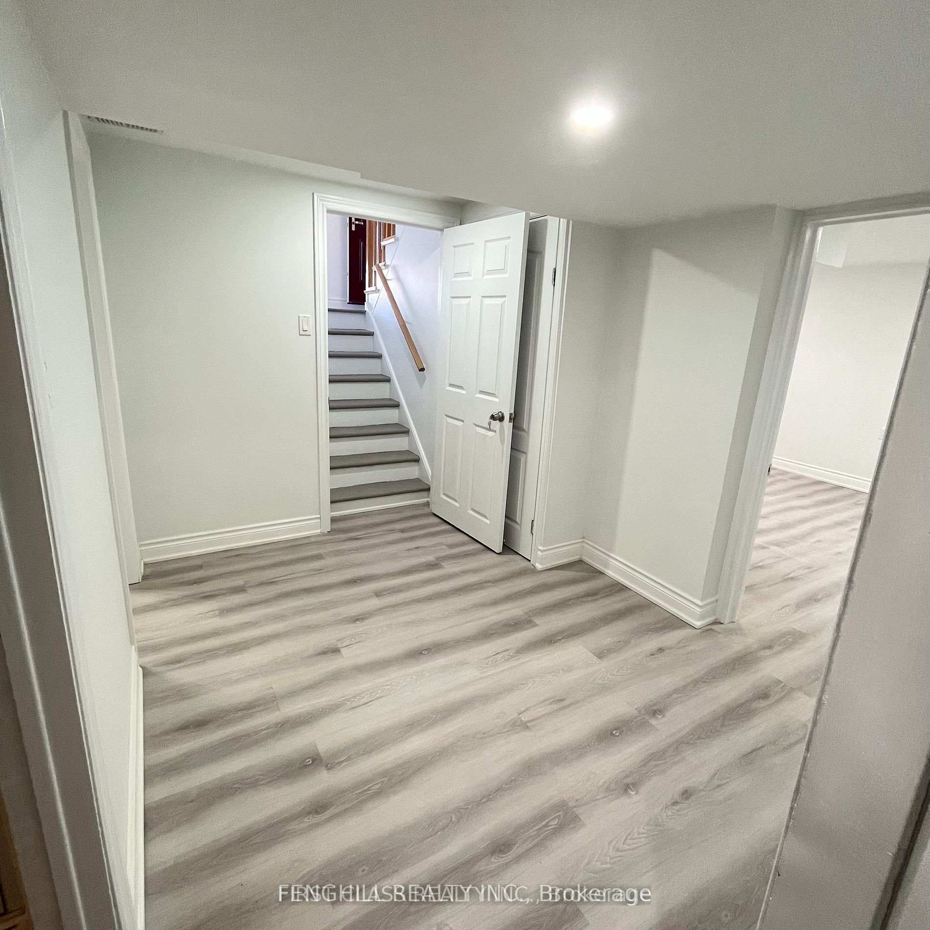 Photo 9 of Unit Bs, 392 Balkan Road, Richmond Hill, Crosby — HOMEH