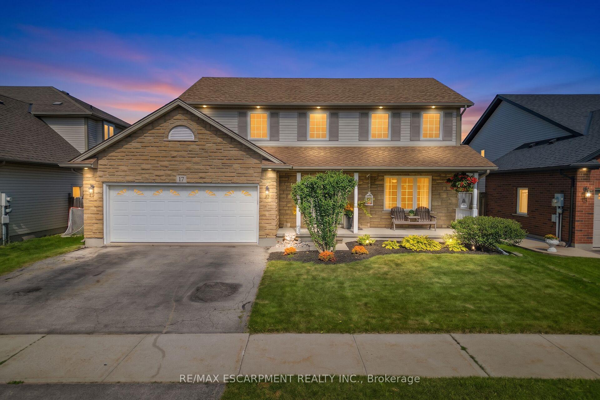Photo 2 of 17 Cherry Avenue, West Lincoln, Smithville — HOMEH