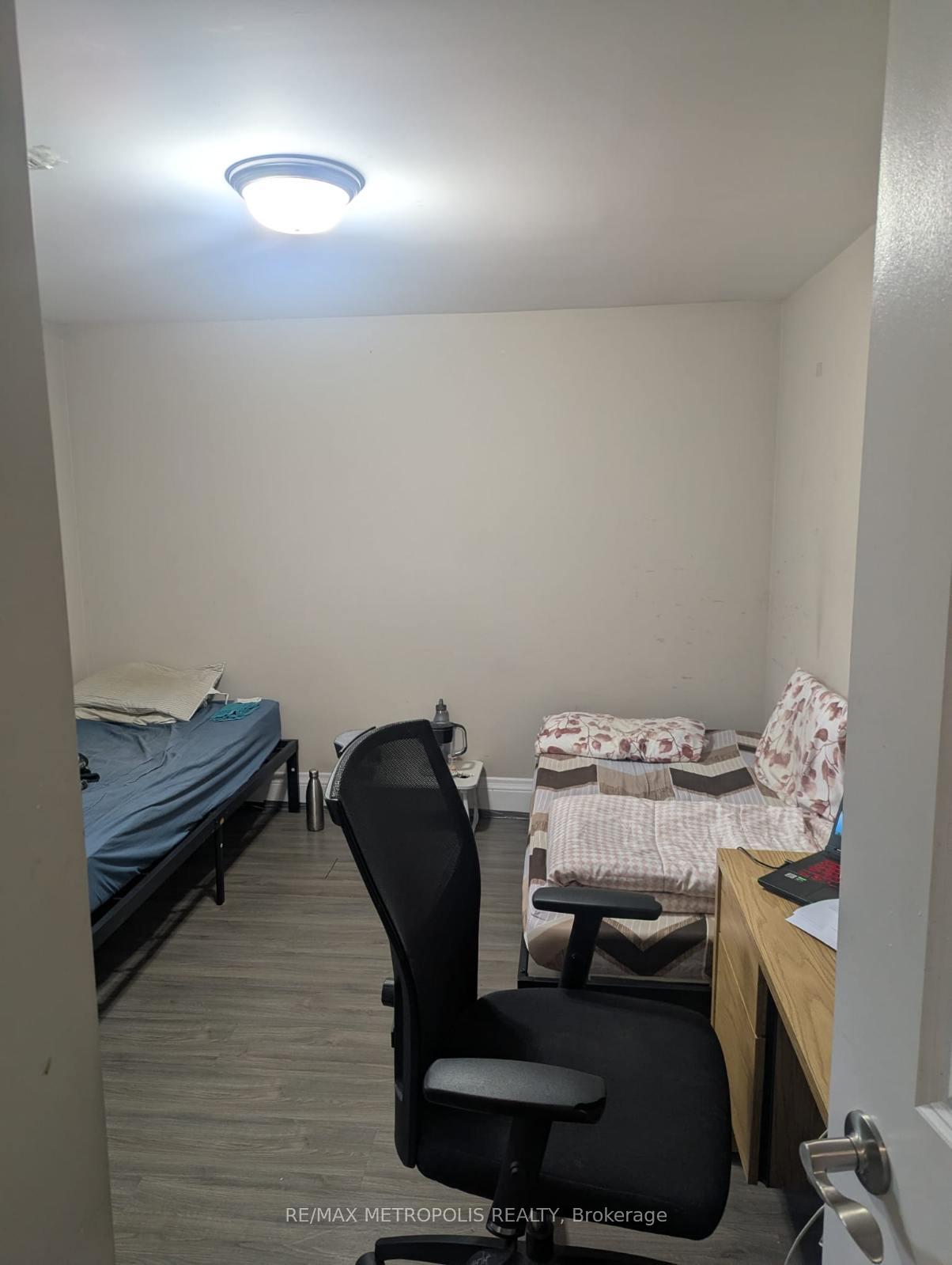 Photo 4 of Unit BSMT, 181 Flora Drive, Scarborough, Dorset Park — HOMEH