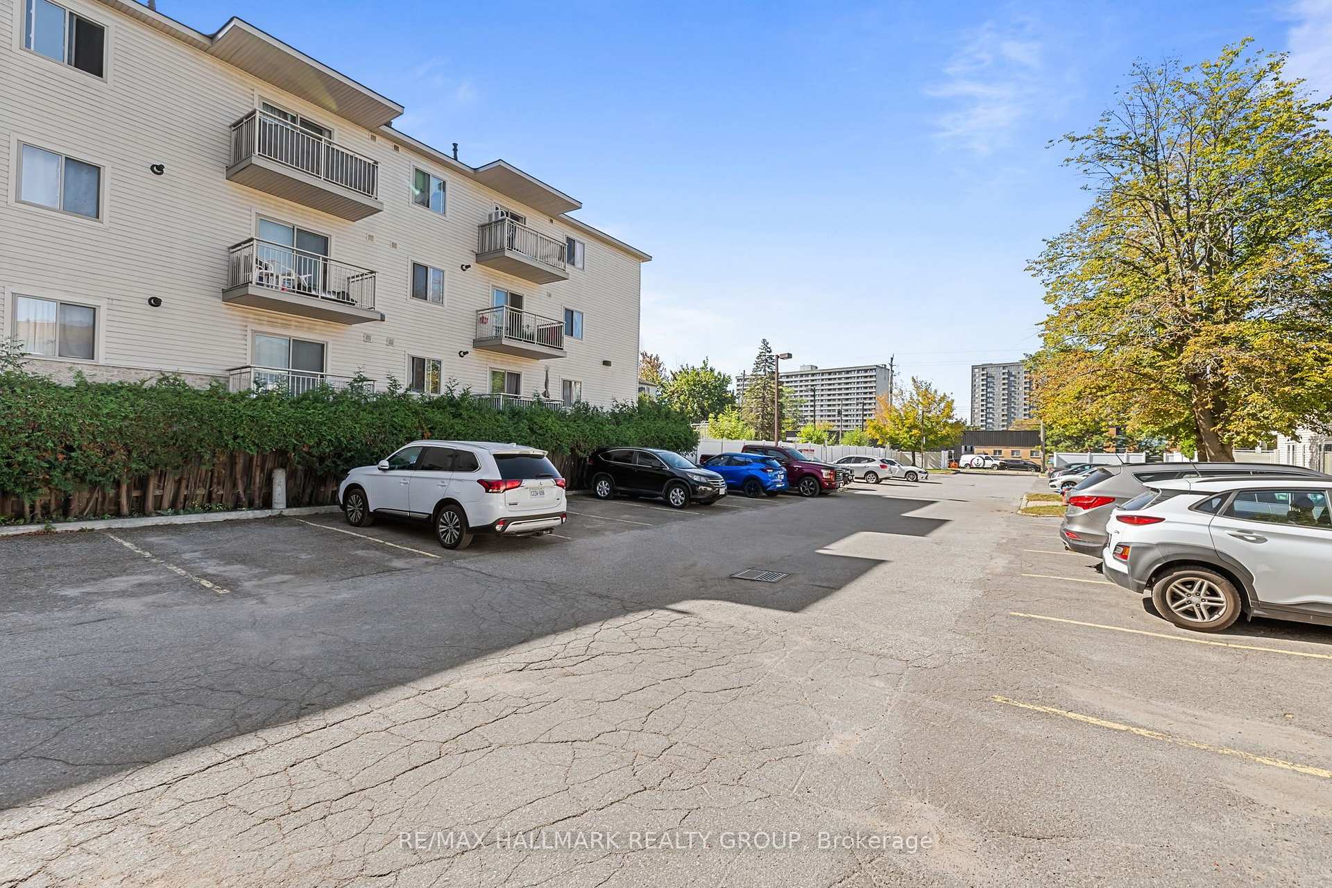 Photo 13 of Unit A, 1035 Cummings Avenue, Ottawa, Cyrville — HOMEH