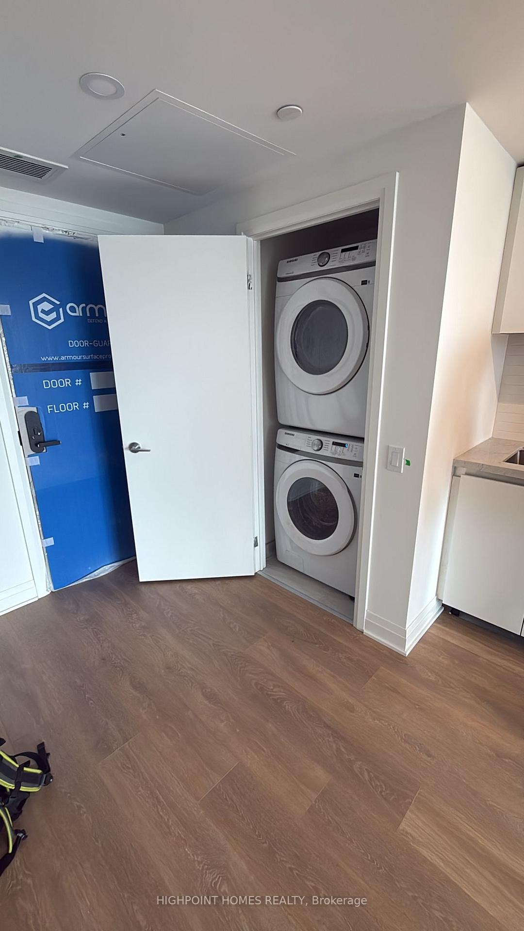 Photo 8 of Unit 1309, 25 Frederick Todd Way, Toronto, Thorncliffe Park — HOMEH
