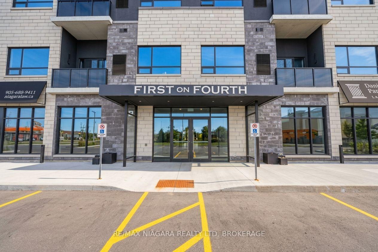 Photo of Unit 509B, 300B Fourth Avenue
