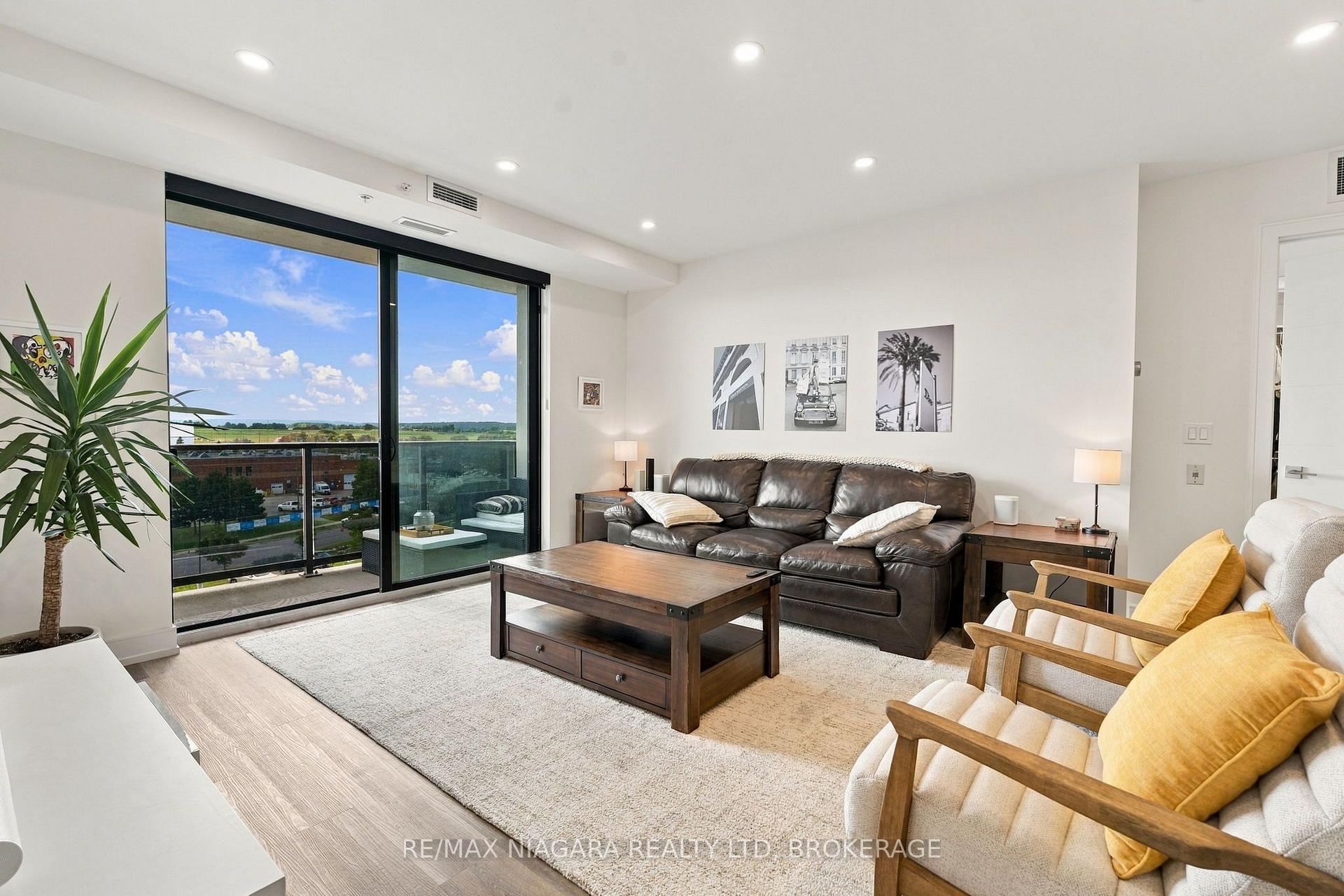 Photo 9 of Unit 509B, 300B Fourth Avenue, St. Catharines, Ridley — HOMEH