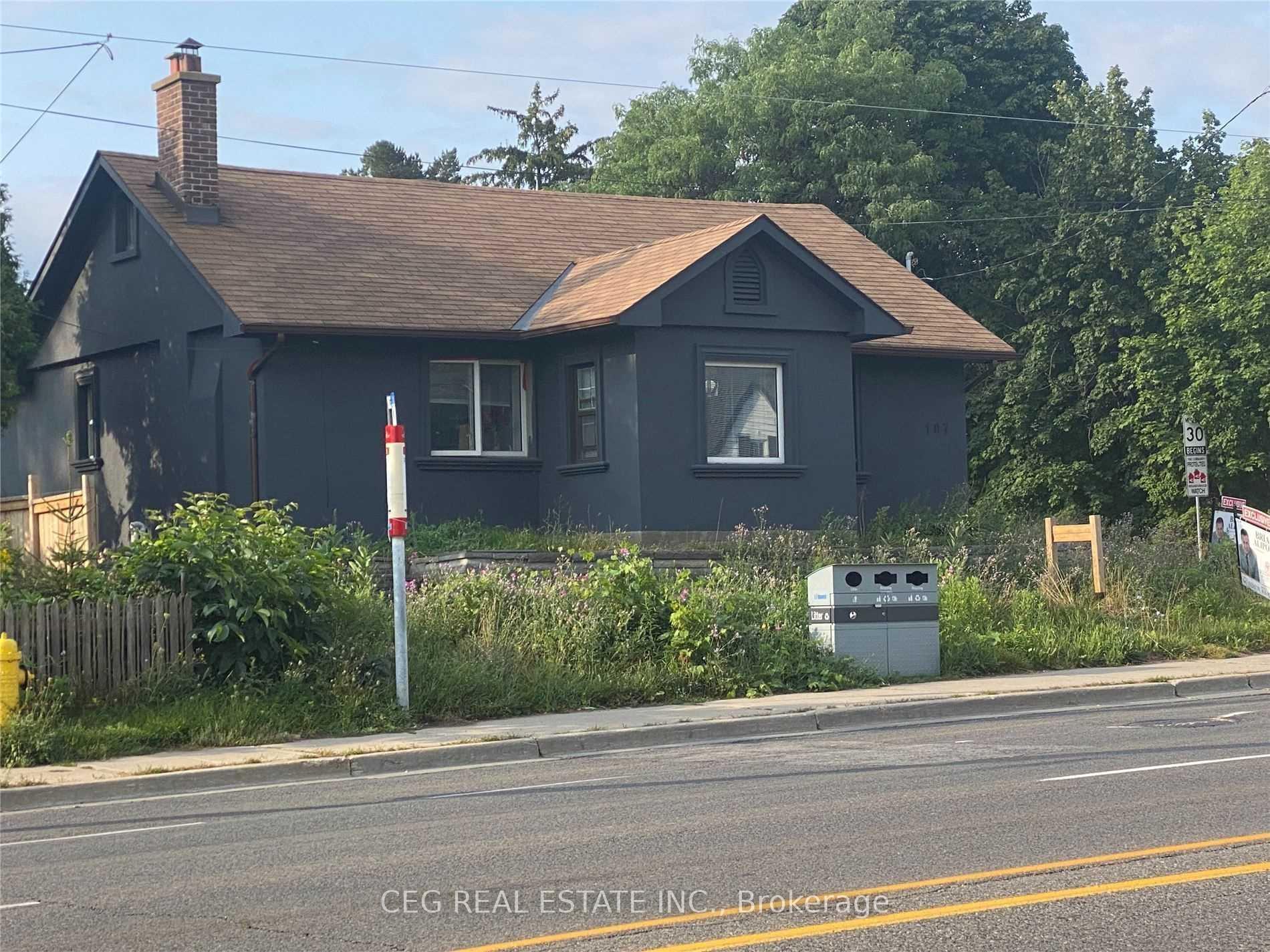 Photo 2 of 1105 Lillian Street, North York, Newtonbrook East — HOMEH