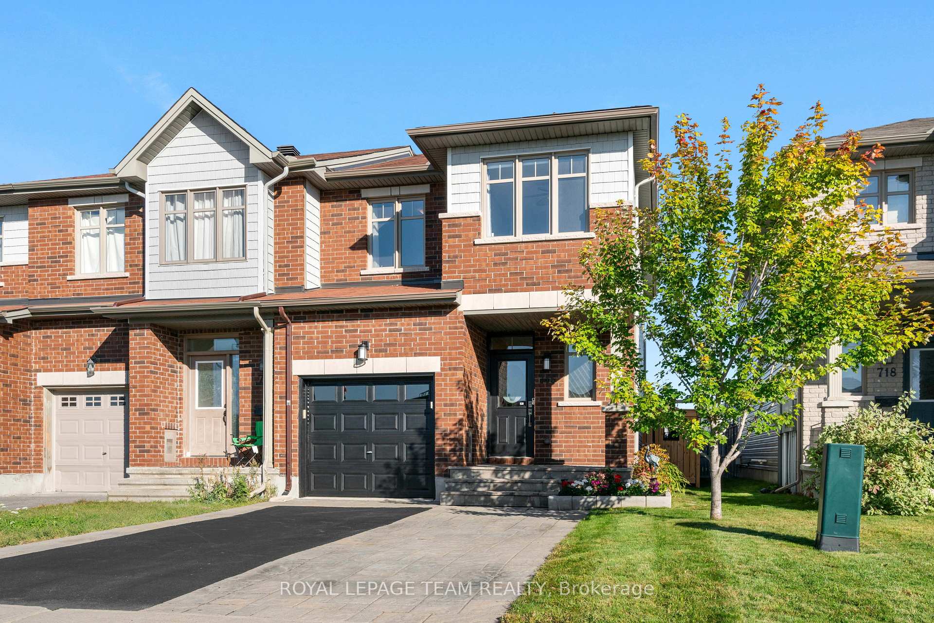 Photo 4 of 716 Brian Good Avenue, Ottawa, Riverside South/Gloucester Glen — HOMEH